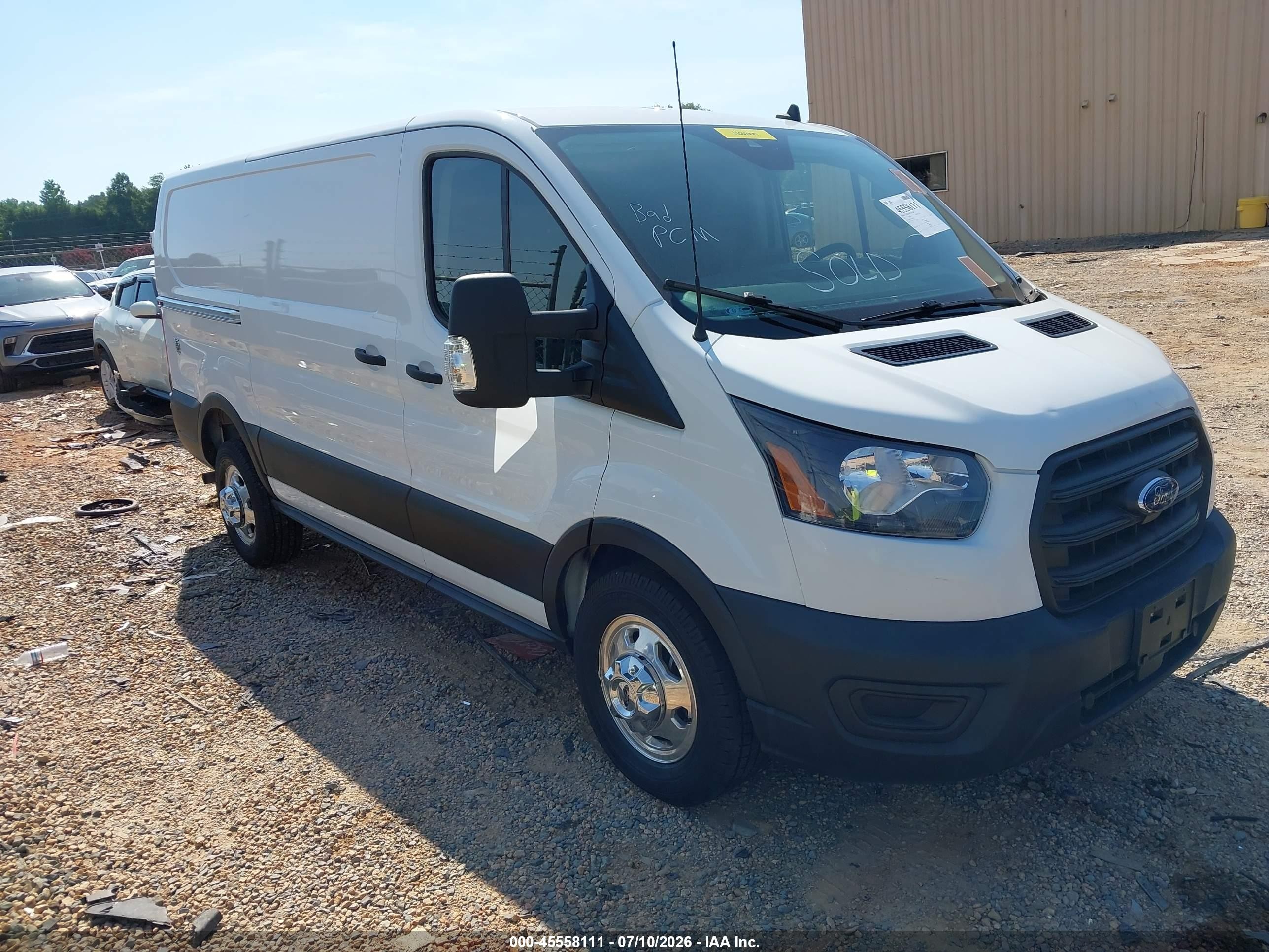 2020 Ford Transit-250 VIN 1FTBR2YG2LKB18801 — IAAI salvage auction photo