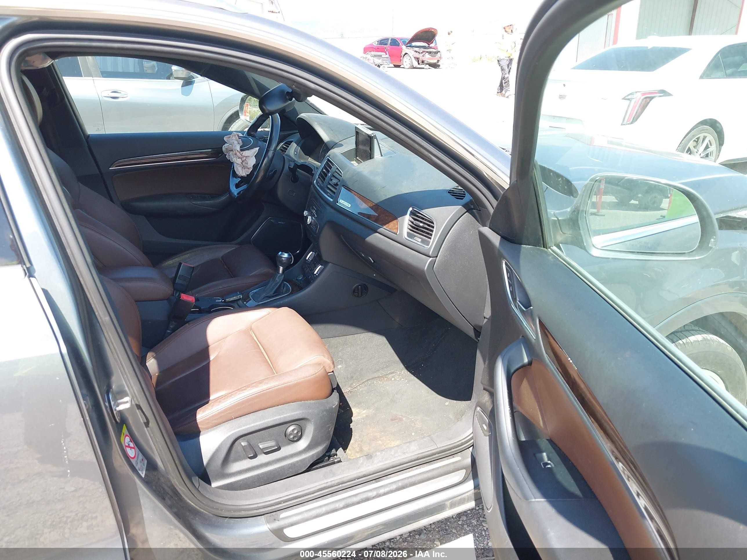 2015 Audi Q3 VIN WA1GFCFS5FR006110 IAAI salvage auction — Front End, Salvage (Montana), sold $600 on 2026-09-16 (photo 5)