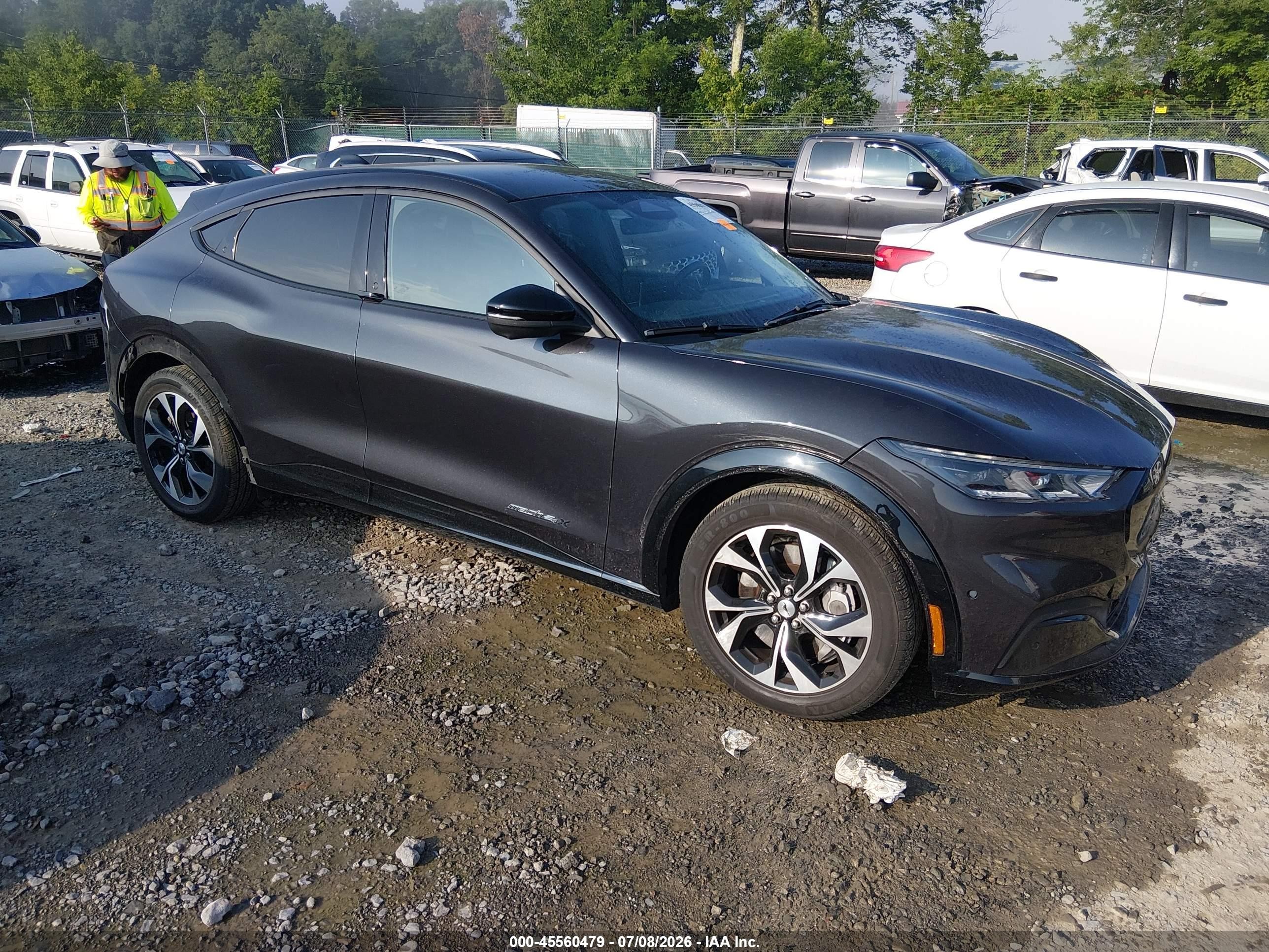 2021 Ford Mustang Mach-E VIN 3FMTK3SU0MMA66460 — IAAI salvage auction photo