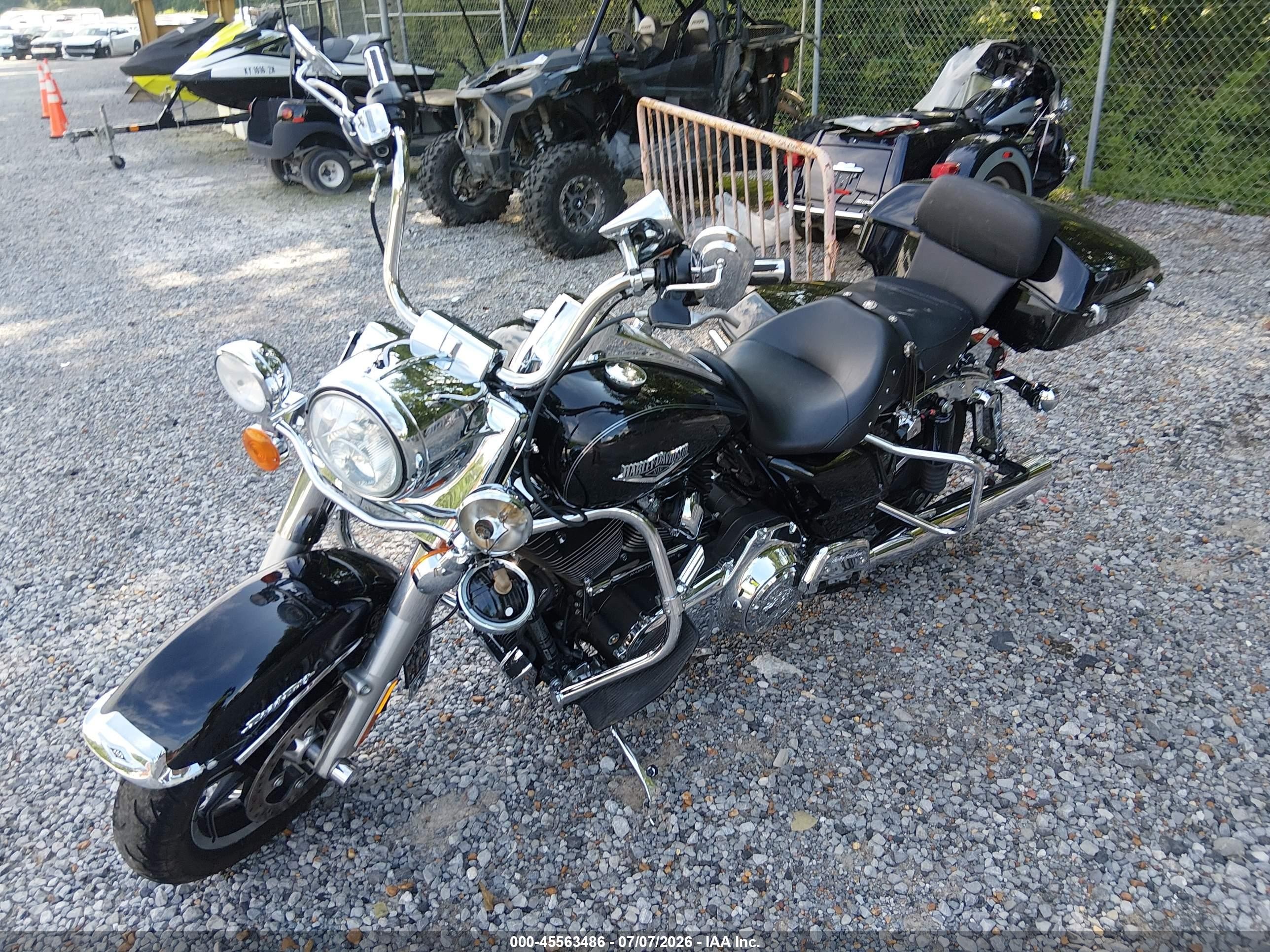 2014 Harley-davidson Road king VIN 1HD1FBM10EB609259 IAAI salvage auction — Side, Bill Of Sale (Kentucky), sold $1,850 on 2026-09-09 (photo 2)