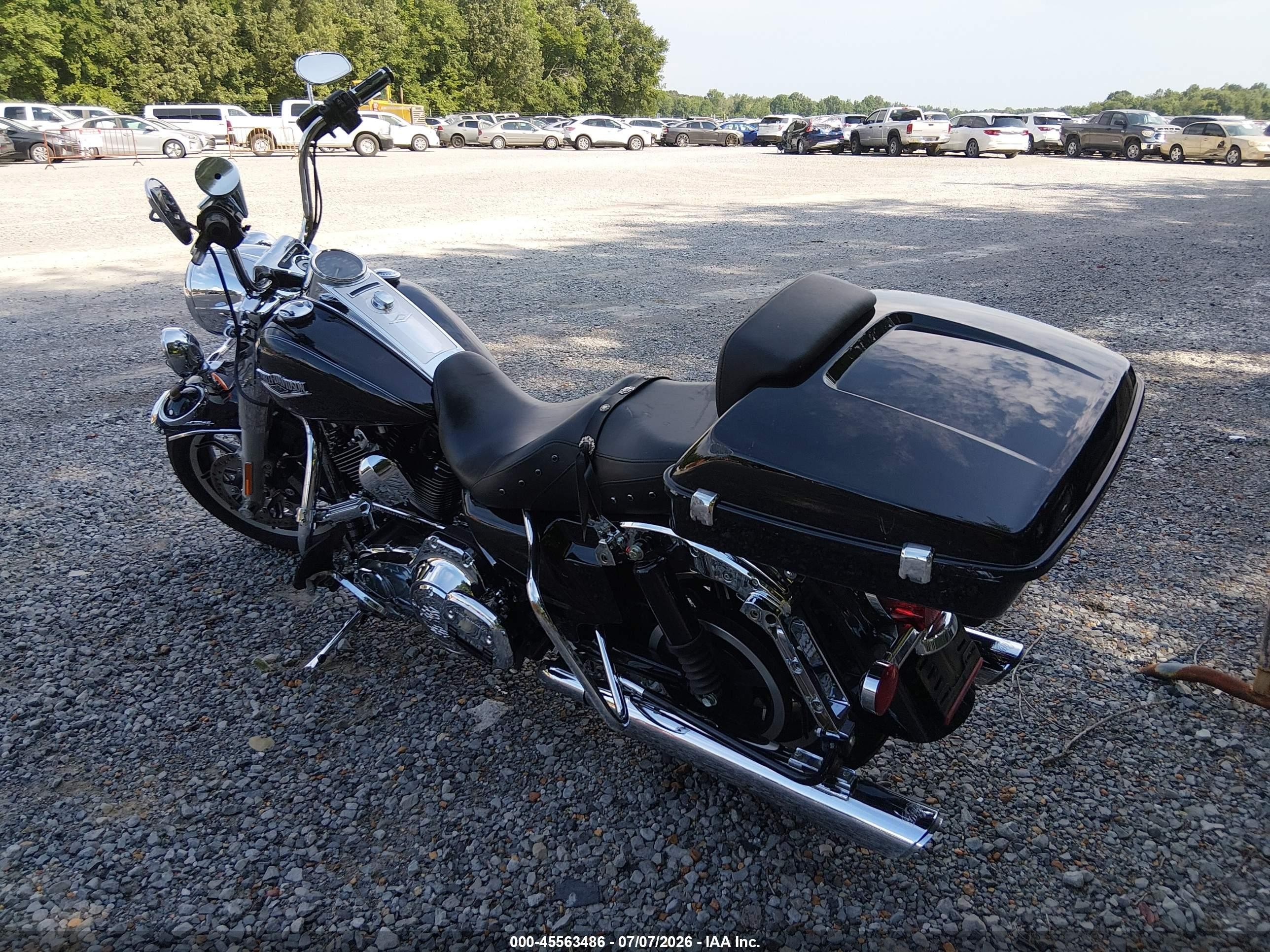 2014 Harley-davidson Road king VIN 1HD1FBM10EB609259 IAAI salvage auction — Side, Bill Of Sale (Kentucky), sold $1,850 on 2026-09-09 (photo 3)