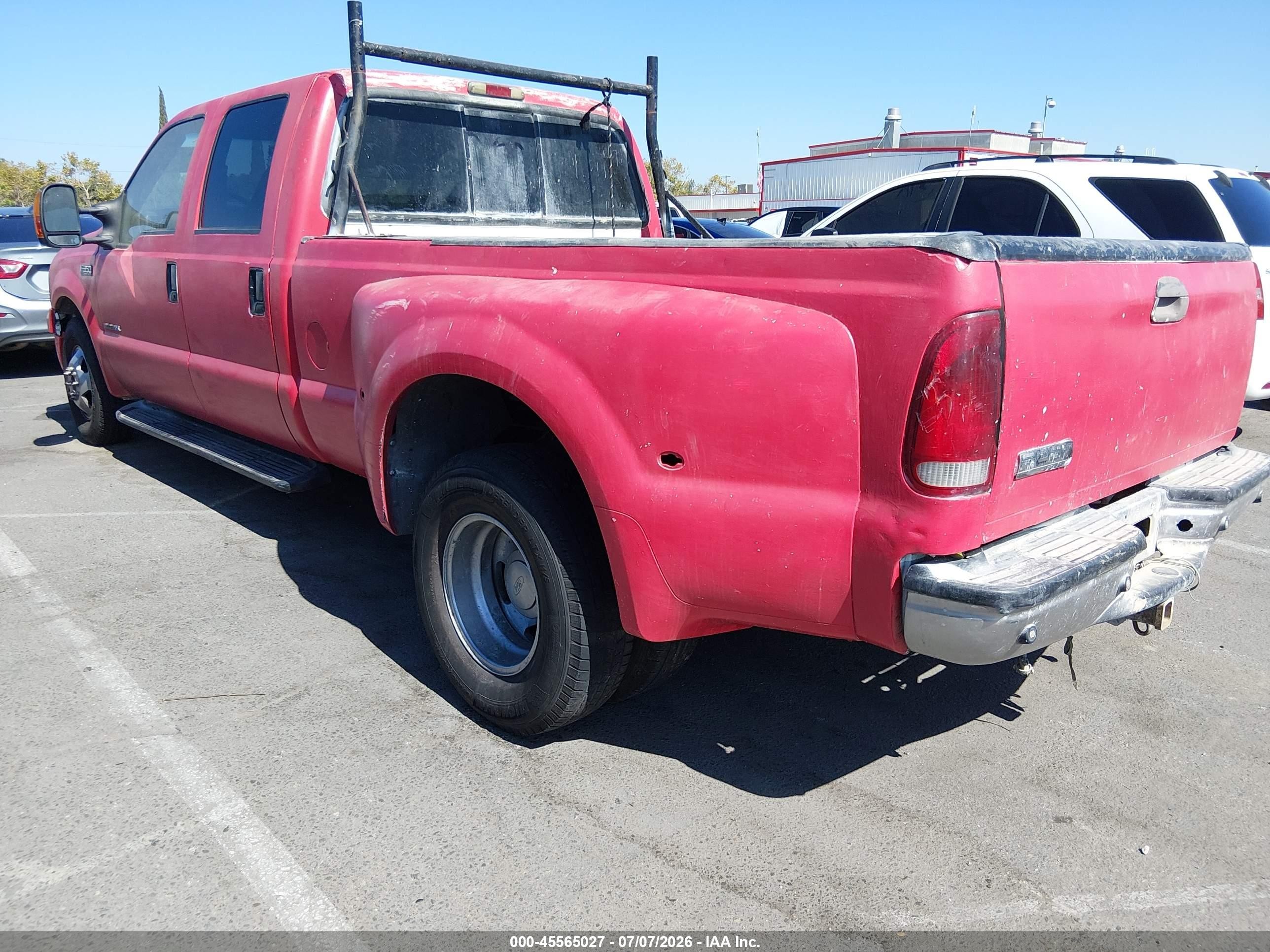 2001 Ford F-350 VIN 1FTWW32F61ED23291 IAAI salvage auction — Normal Wear, Clear - Dealer Only (California), sold $1,550 on 2026-07-09 (photo 3)