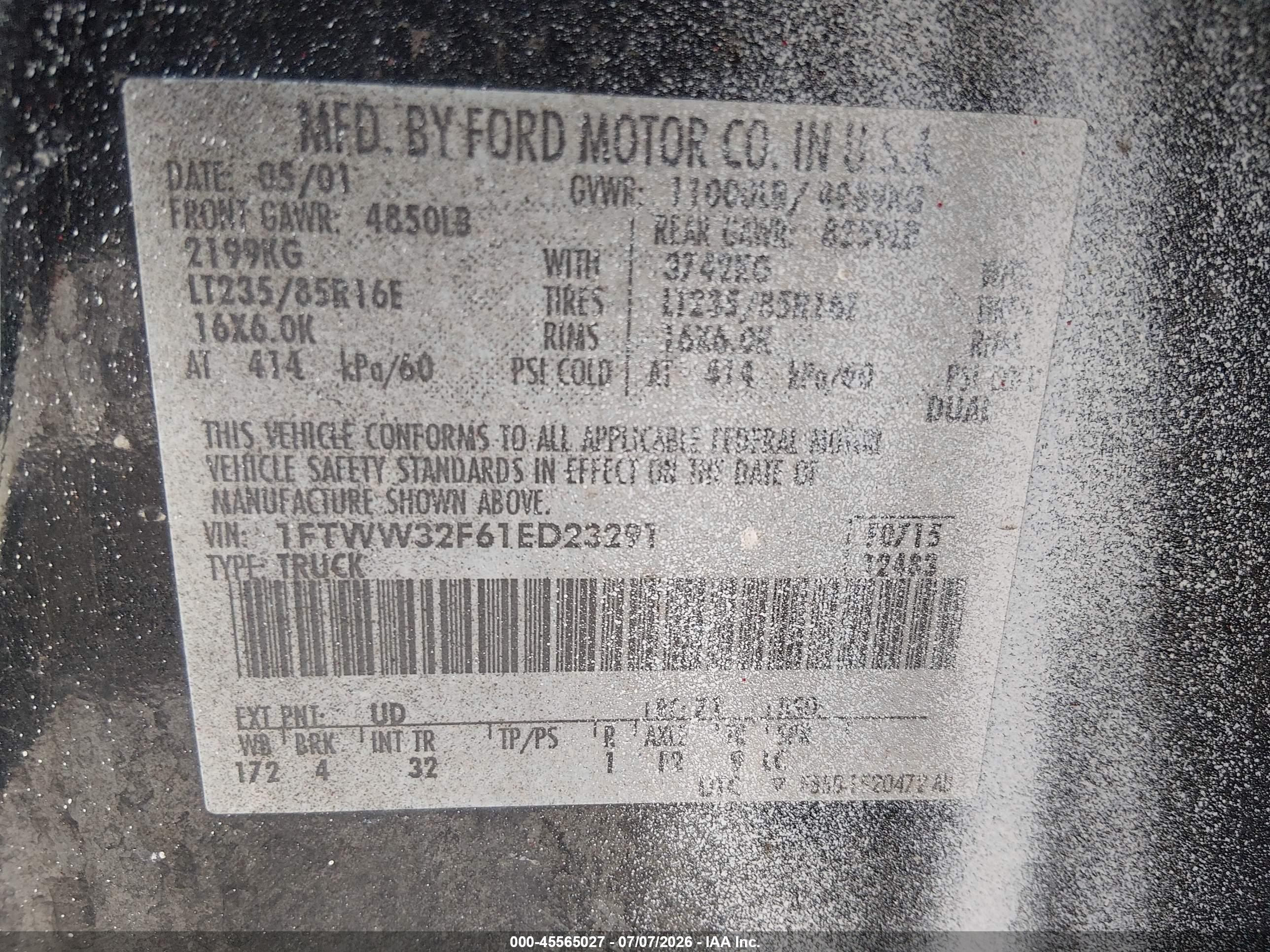 2001 Ford F-350 VIN 1FTWW32F61ED23291 IAAI salvage auction — Normal Wear, Clear - Dealer Only (California), sold $1,550 on 2026-07-09 (photo 8)