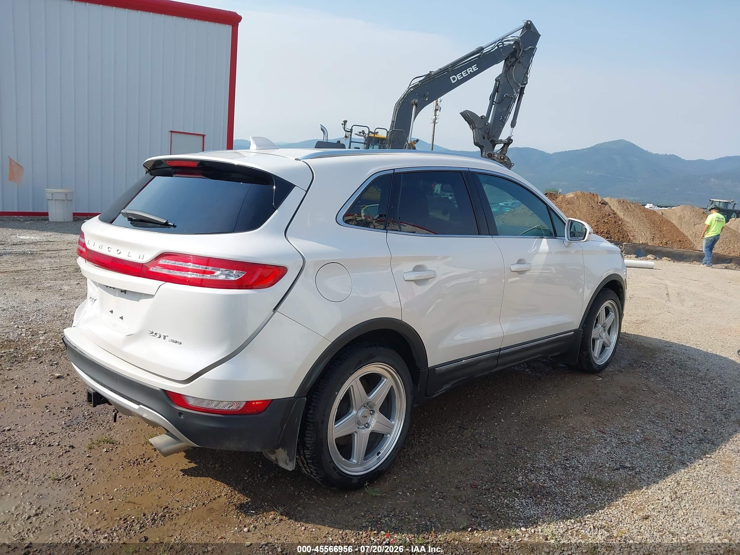 2018 Lincoln Mkc VIN 5LMCJ3D9XJUL14617 IAAI salvage auction — Rear End, Salvage (Montana), sold $1,750 on 2026-09-06 (photo 4)