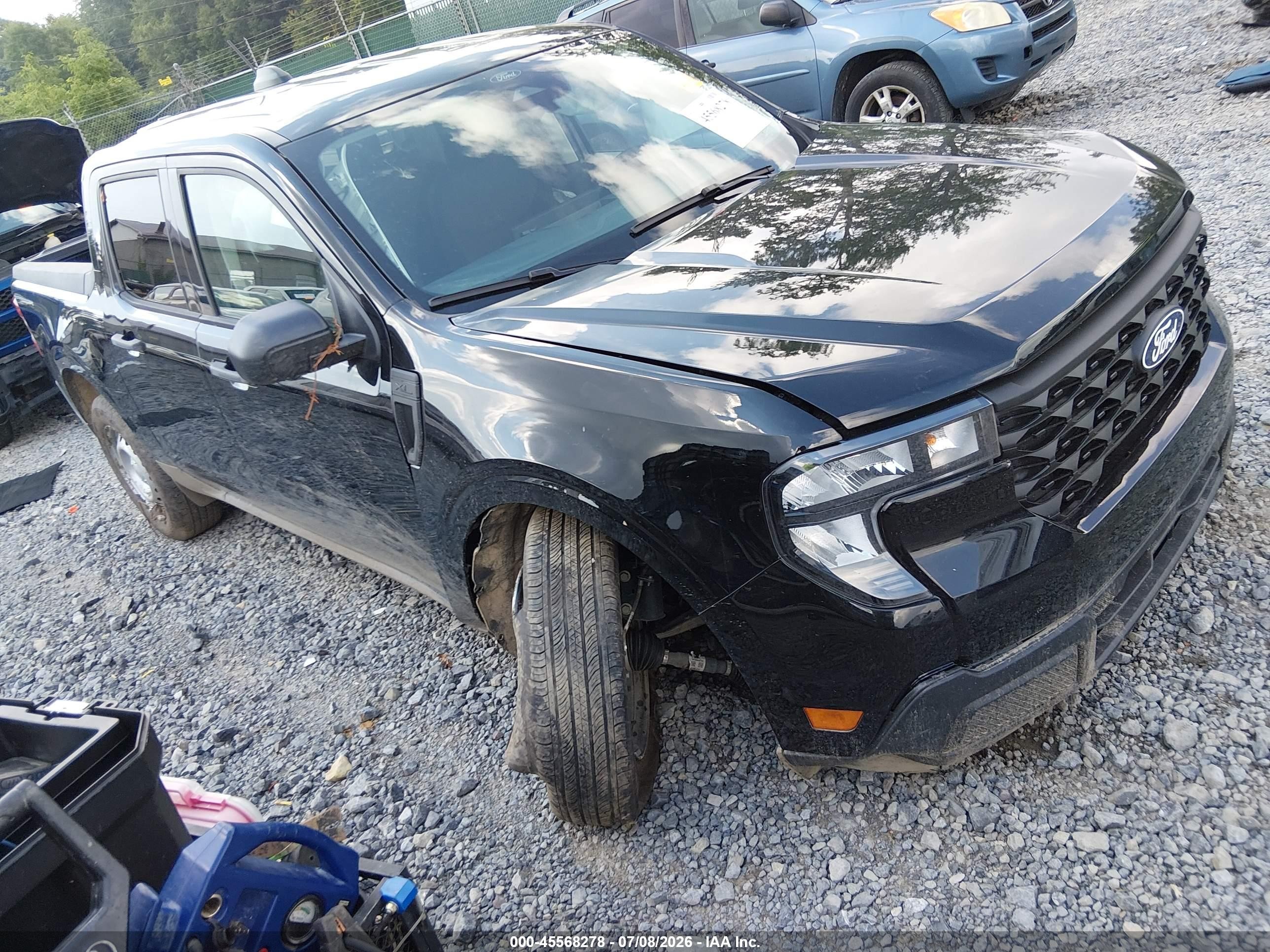 2026 Ford Maverick VIN 3FTTW8B3XTRA88772 — IAAI salvage auction photo