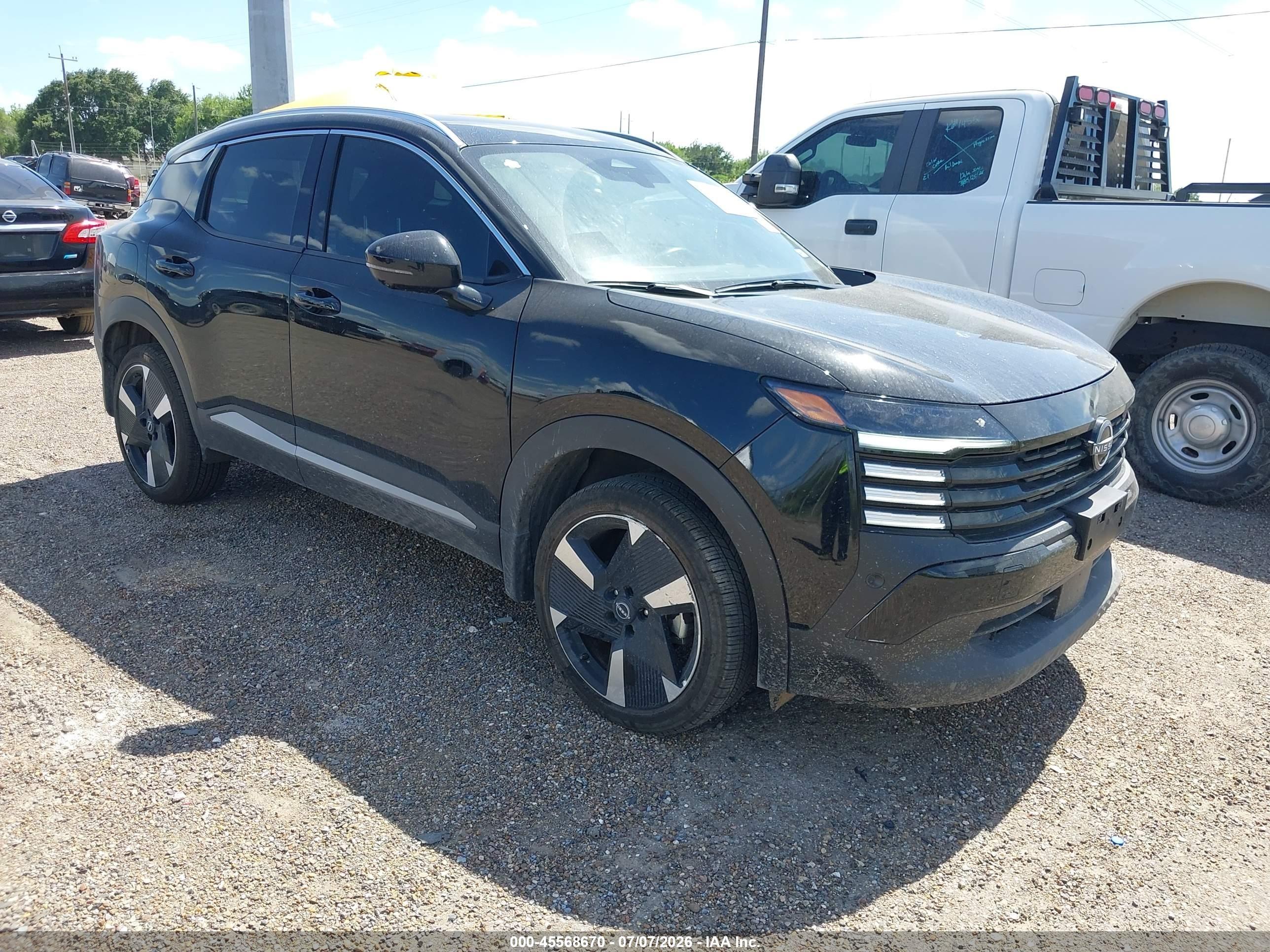 2025 Nissan Kicks VIN 3N8AP6DA4SL439590 — IAAI salvage auction photo