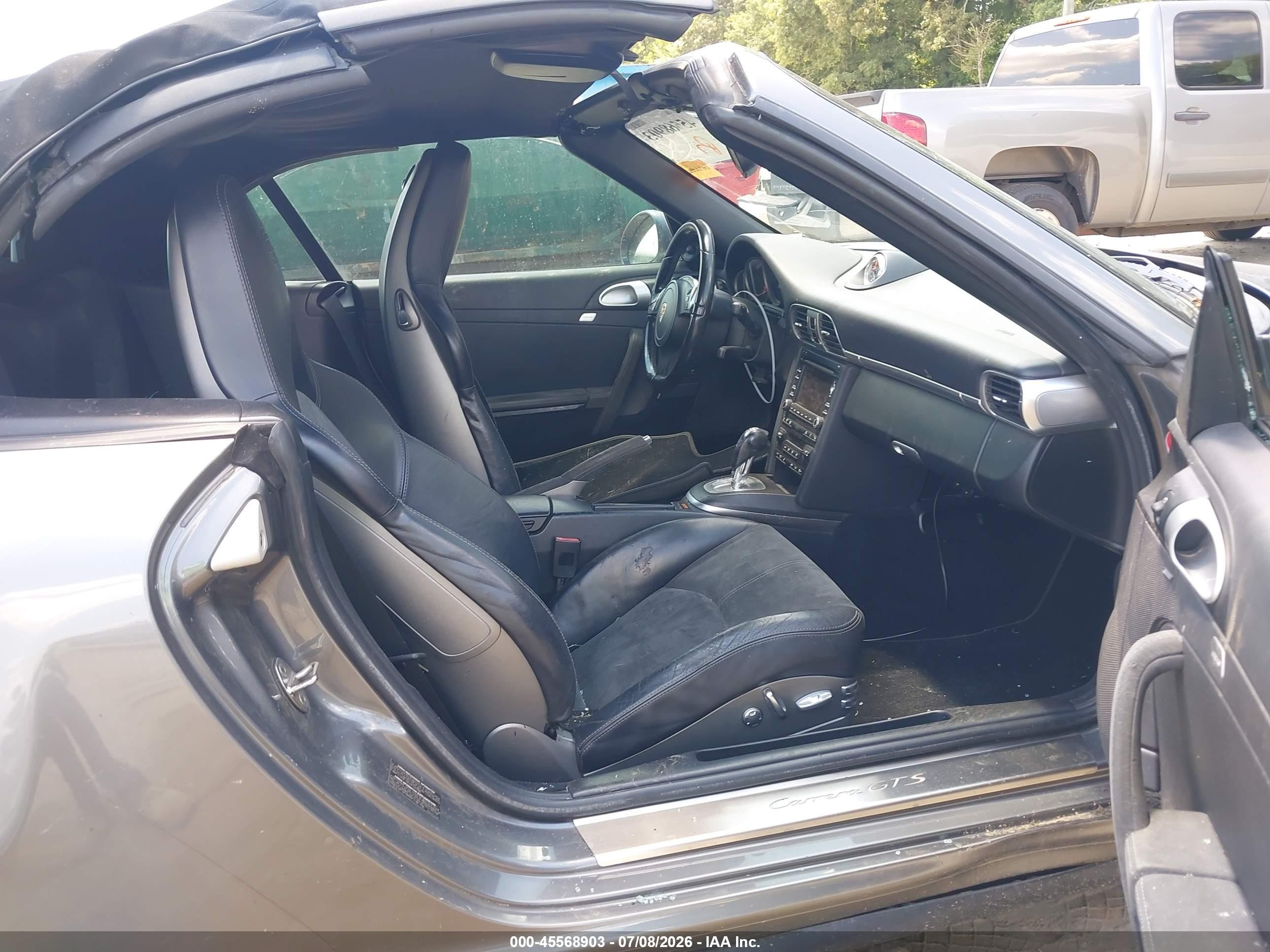 2012 Porsche 911 VIN WP0CB2A92CS754333 IAAI salvage auction — Rollover, Salvage (Georgia), sold $18,850 on 2026-08-13 (photo 5)