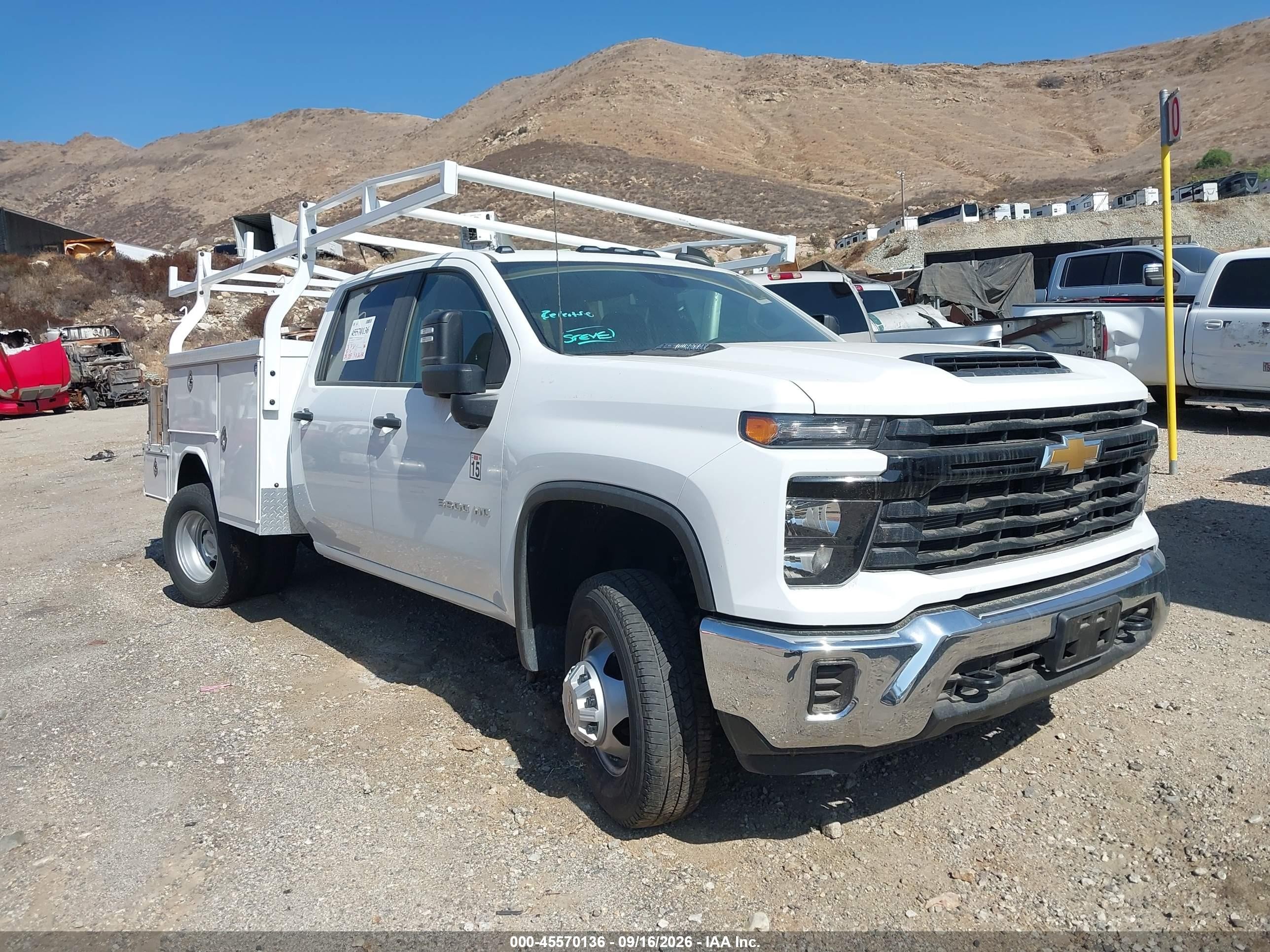 2025 Chevrolet Silverado VIN 1GB4AREY7SF136132 — IAAI salvage auction photo