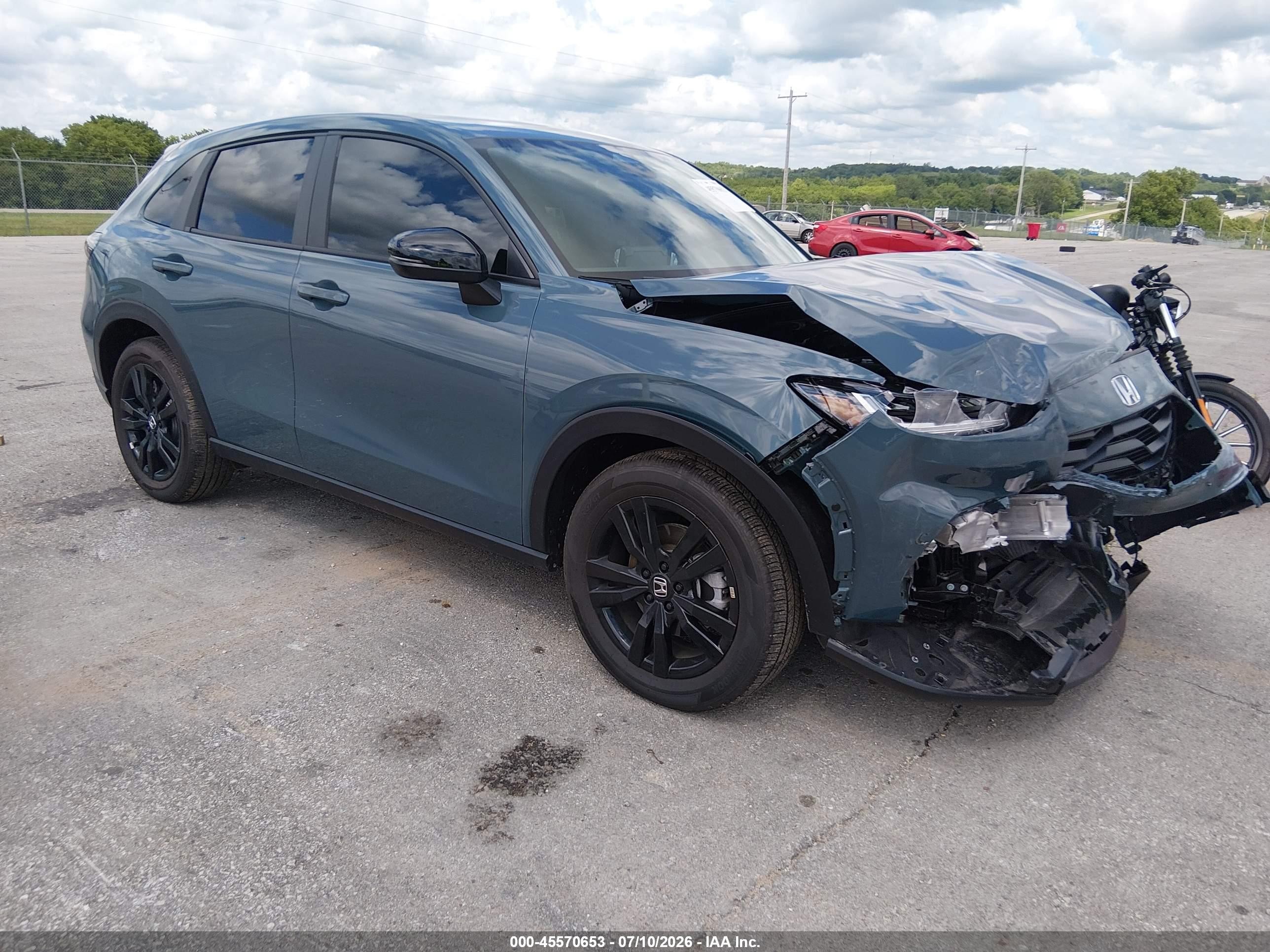 2026 Honda HR-V VIN 3CZRZ2H52TM760421 — IAAI salvage auction photo