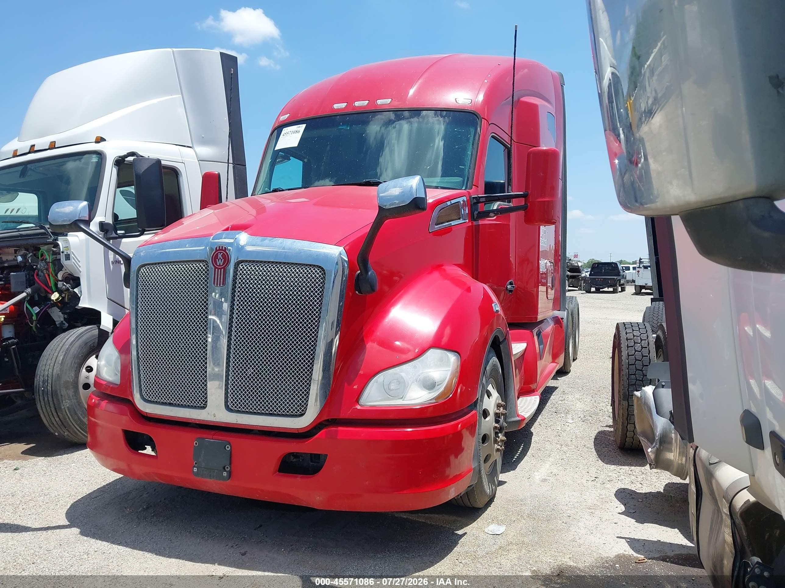 2019 Kenworth T680 VIN 1XKYDP9X5KJ224401 IAAI salvage auction — Unknown, Original (West Virginia), sold $18,100 on 2026-09-12 (photo 2)