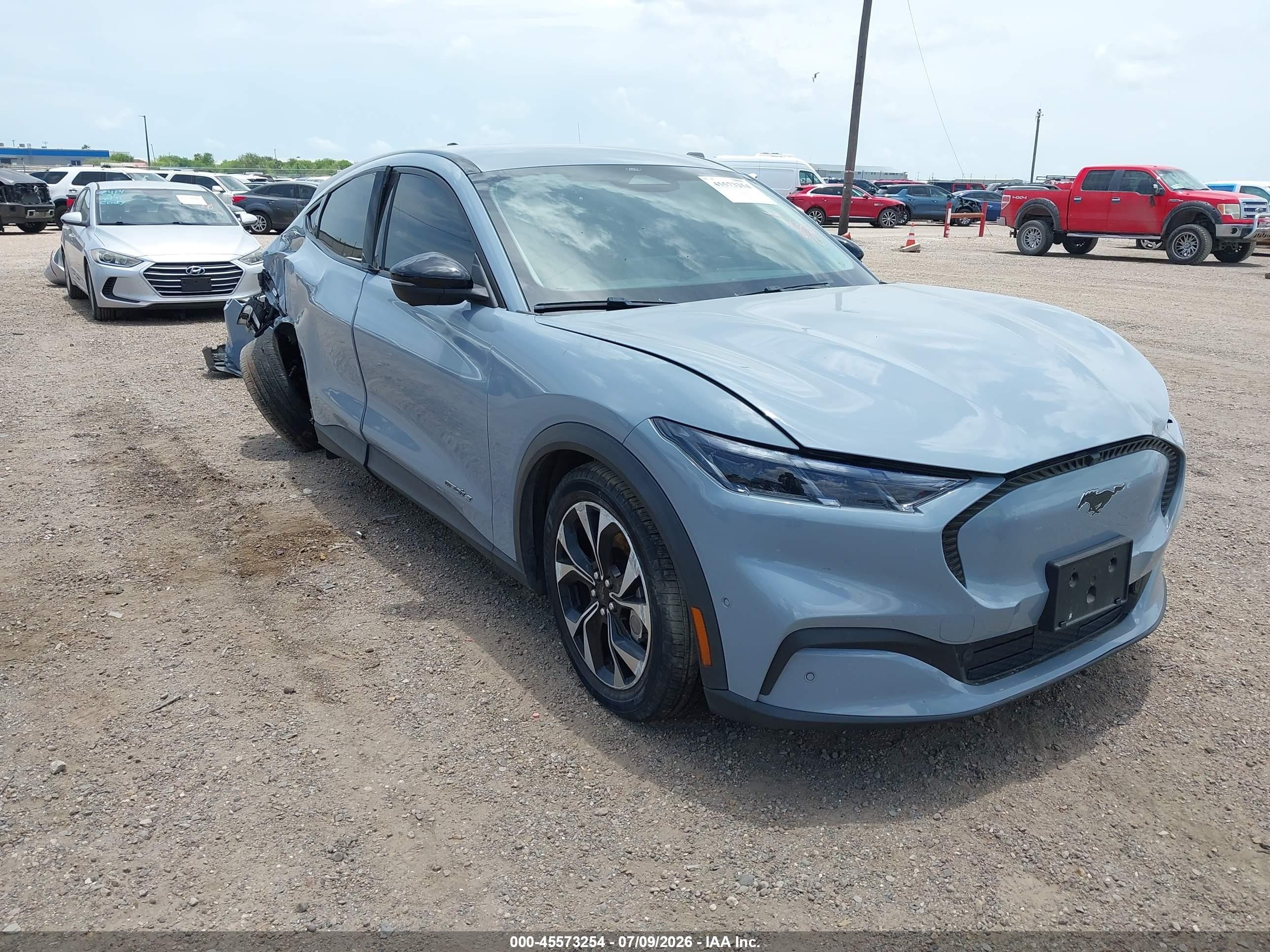 2024 Ford Mustang Mach-E VIN 3FMTK1R4XRMA15923 — IAAI salvage auction photo