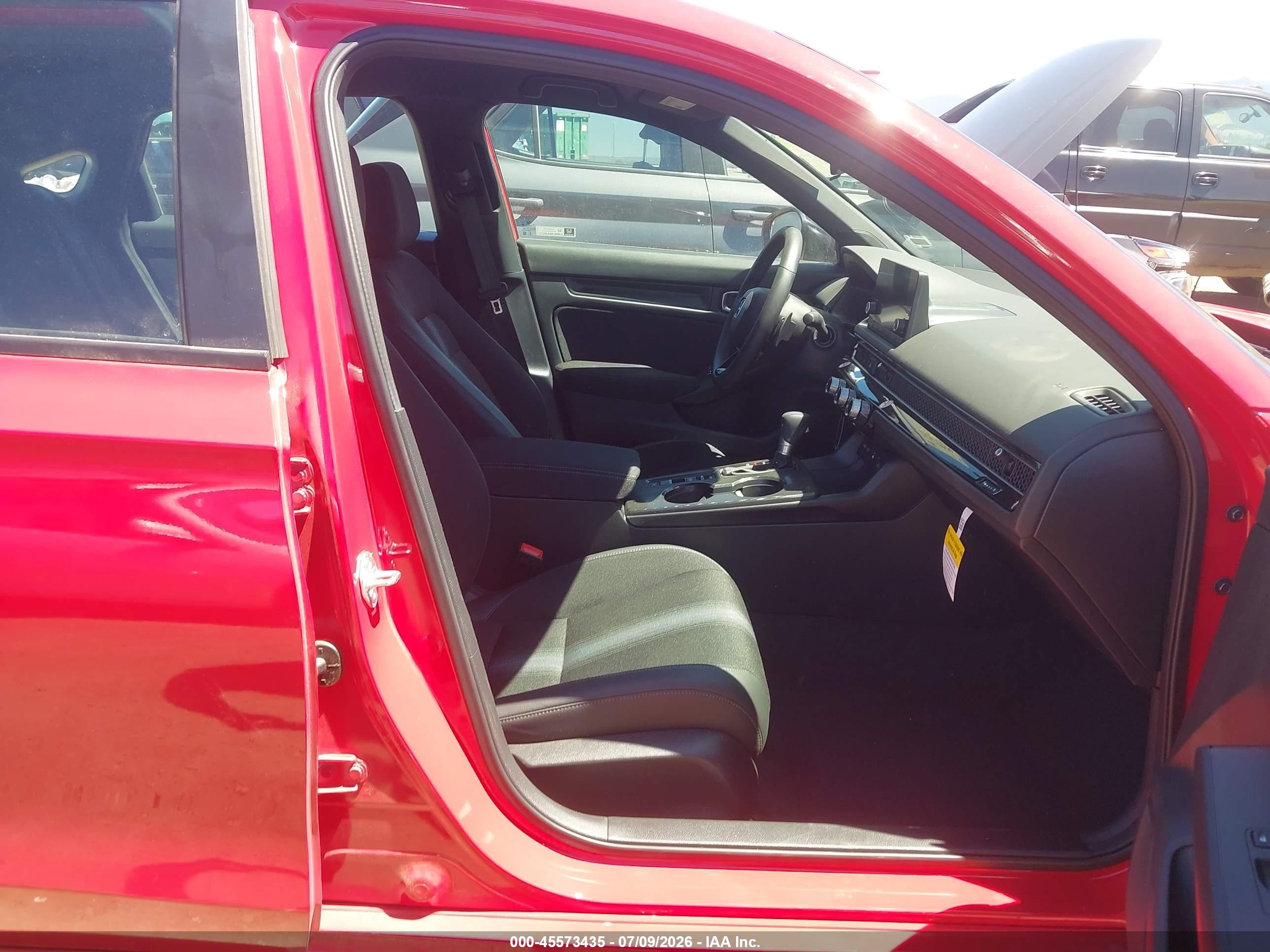2026 Honda Civic VIN 19XFL2H83TE010945 IAAI salvage auction — Unknown, Enterprise Vehicles Clear Only (Washington), sold $18,100 on 2026-07-12 (photo 5)