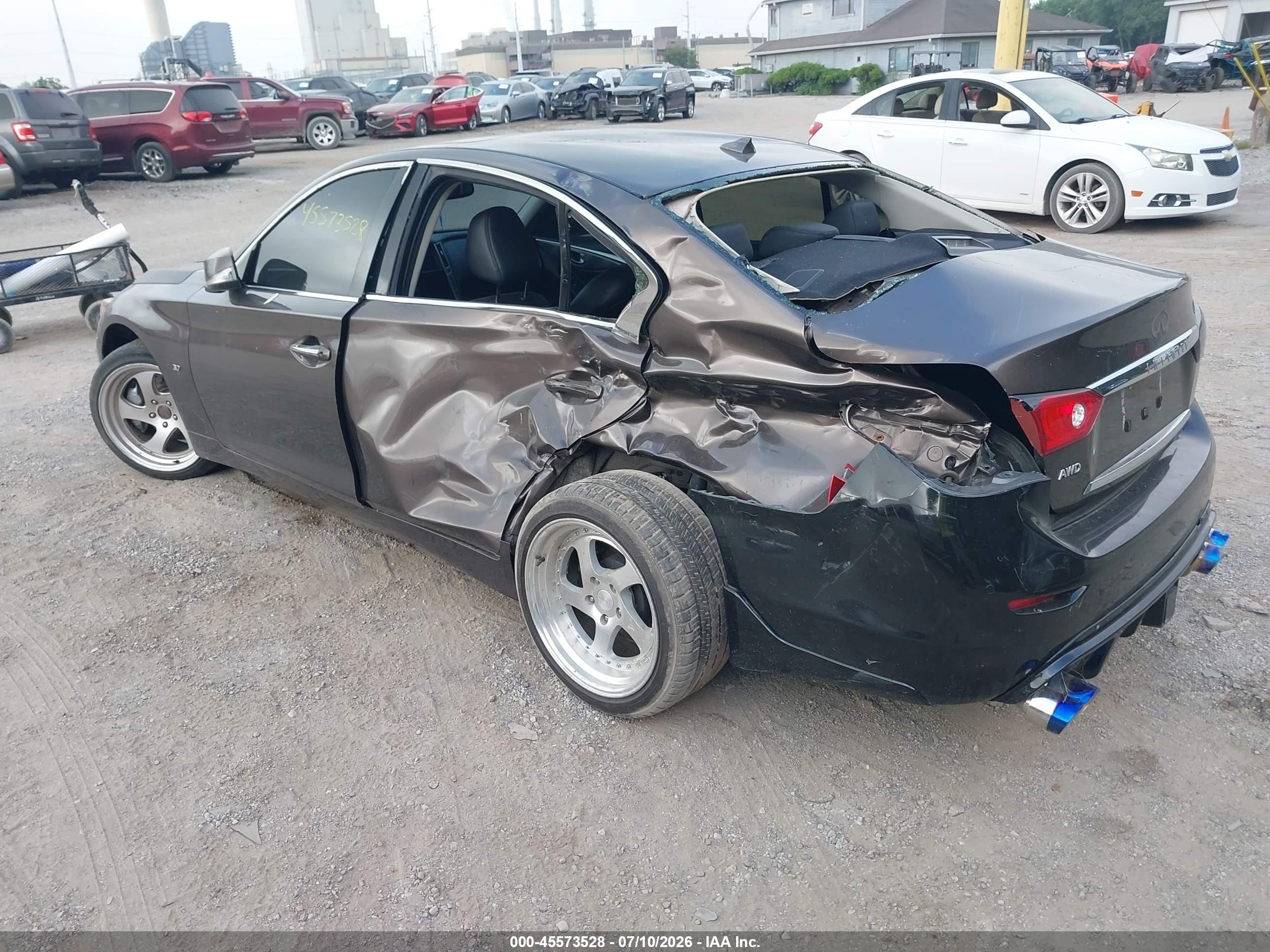 2015 Infiniti Q50 VIN JN1BV7AR4FM402771 IAAI salvage auction — Rear End, Clear (Indiana), sold $1,300 on 2026-09-09 (photo 3)
