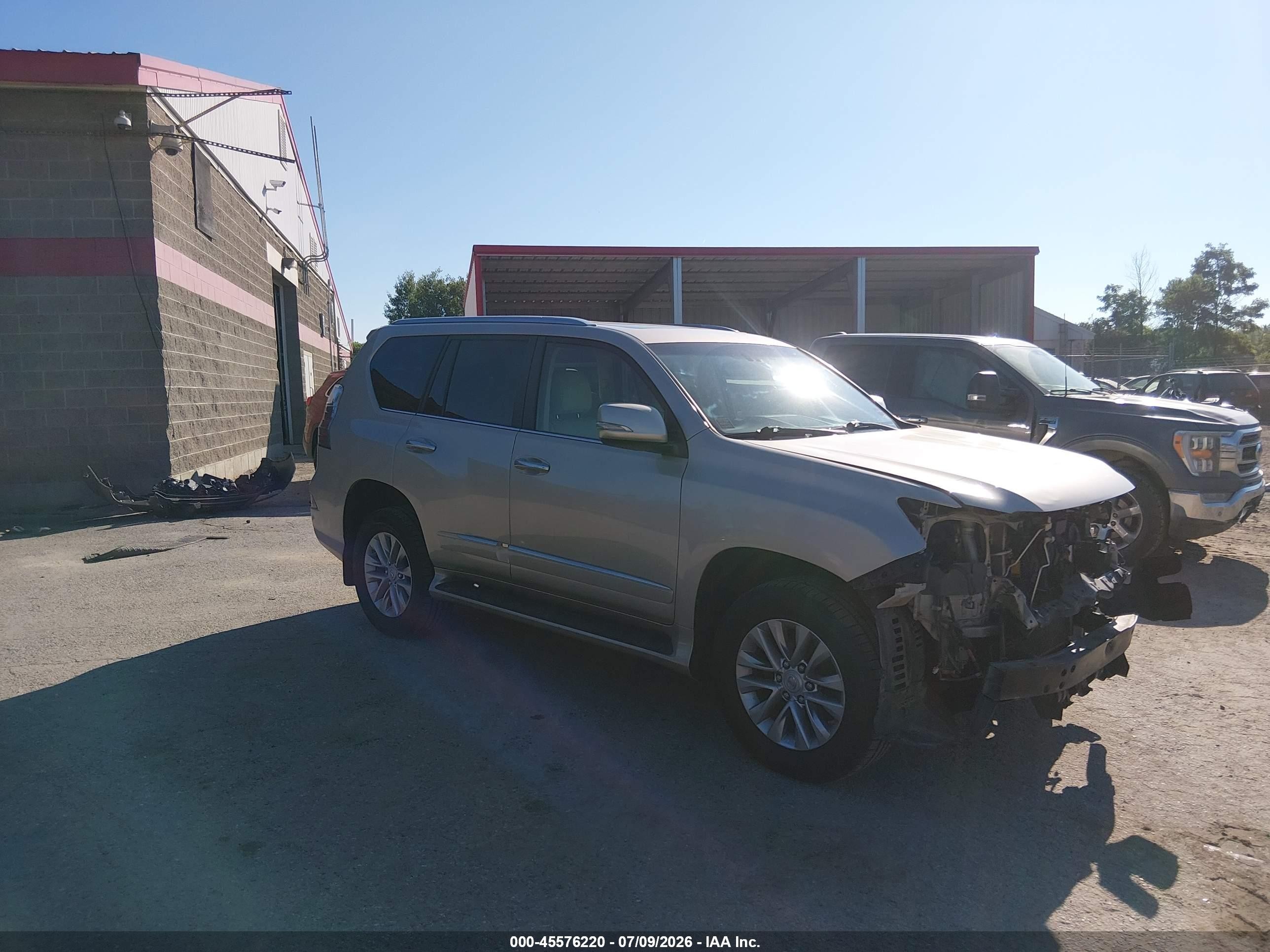 2016 Lexus GX 460 VIN JTJBM7FX6G5140137 — IAAI salvage auction photo