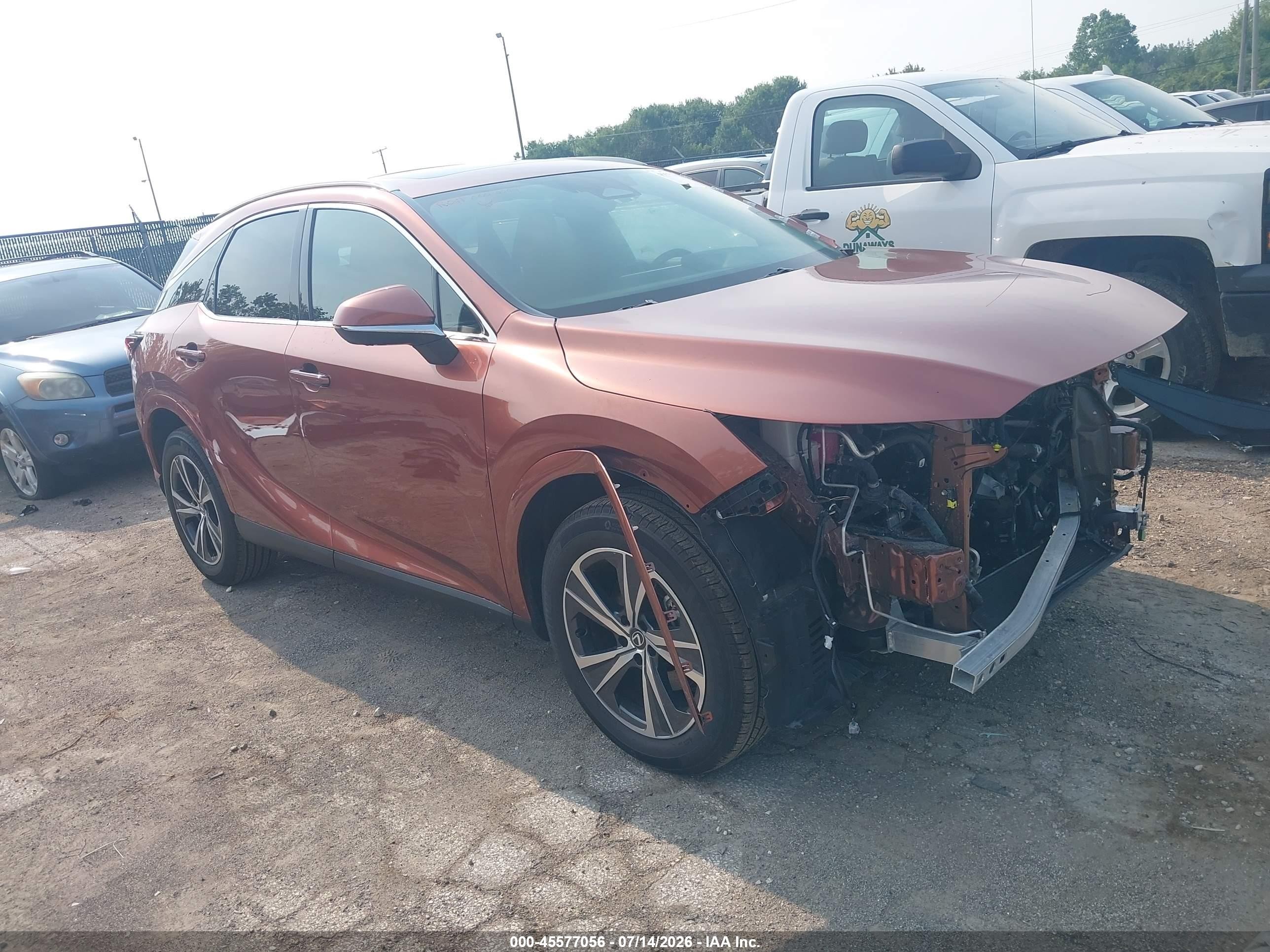2025 Lexus RX 350h VIN 2T2BBMCA8SC083633 — IAAI salvage auction photo