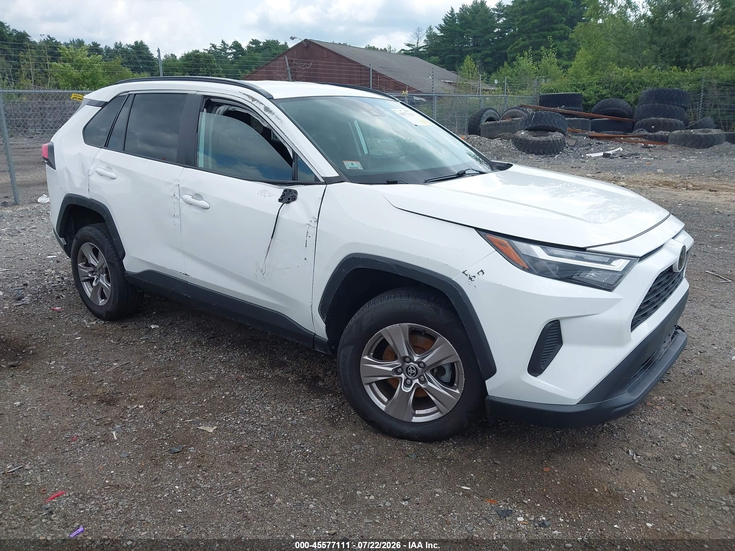 2023 Toyota RAV4 VIN 2T3W1RFVXPW273516 — IAAI salvage auction photo