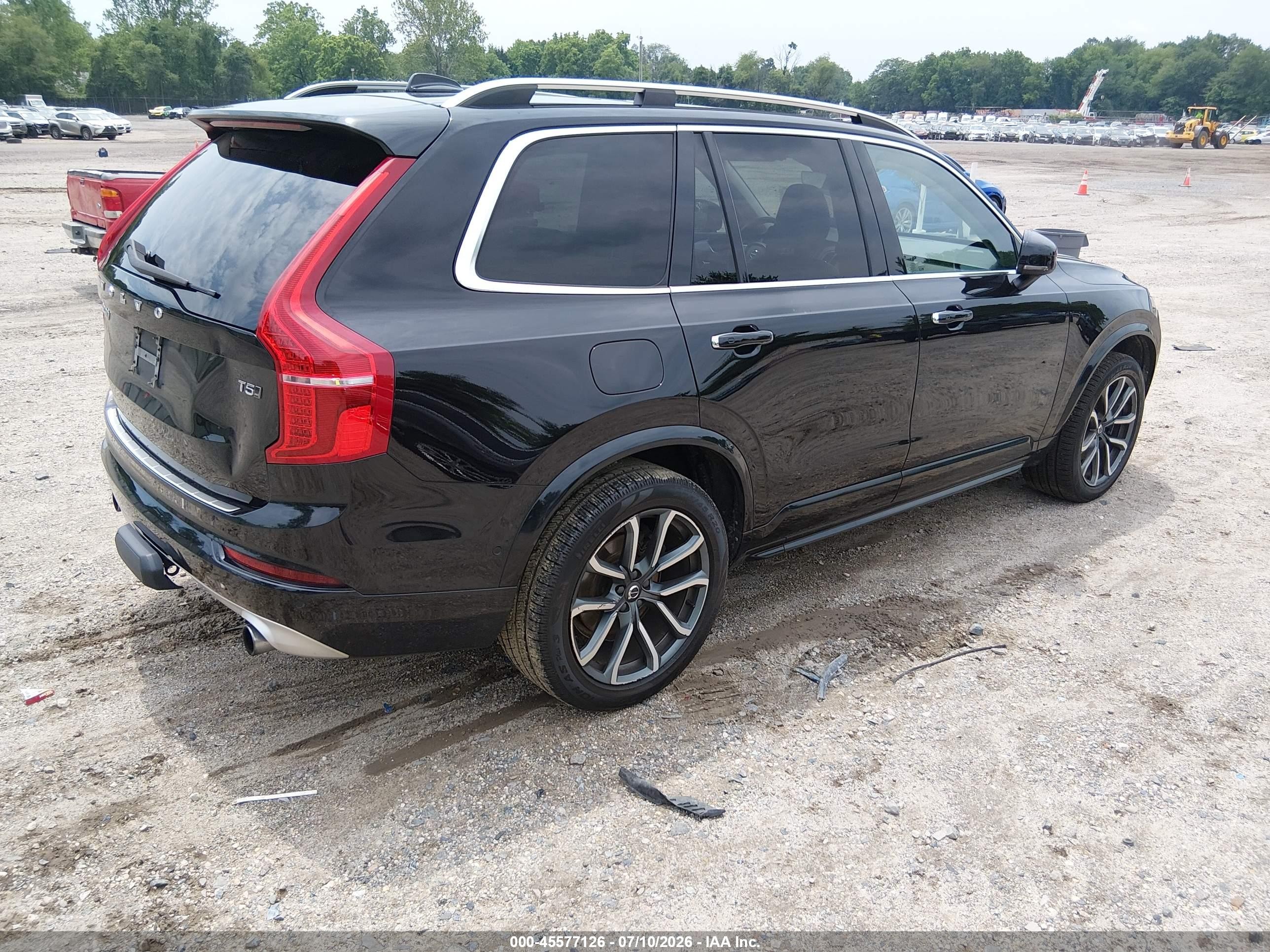 2018 Volvo Xc90 VIN YV4102PK6J1370403 IAAI salvage auction — Side, Salvage (New Jersey), sold $3,250 on 2026-09-12 (photo 4)