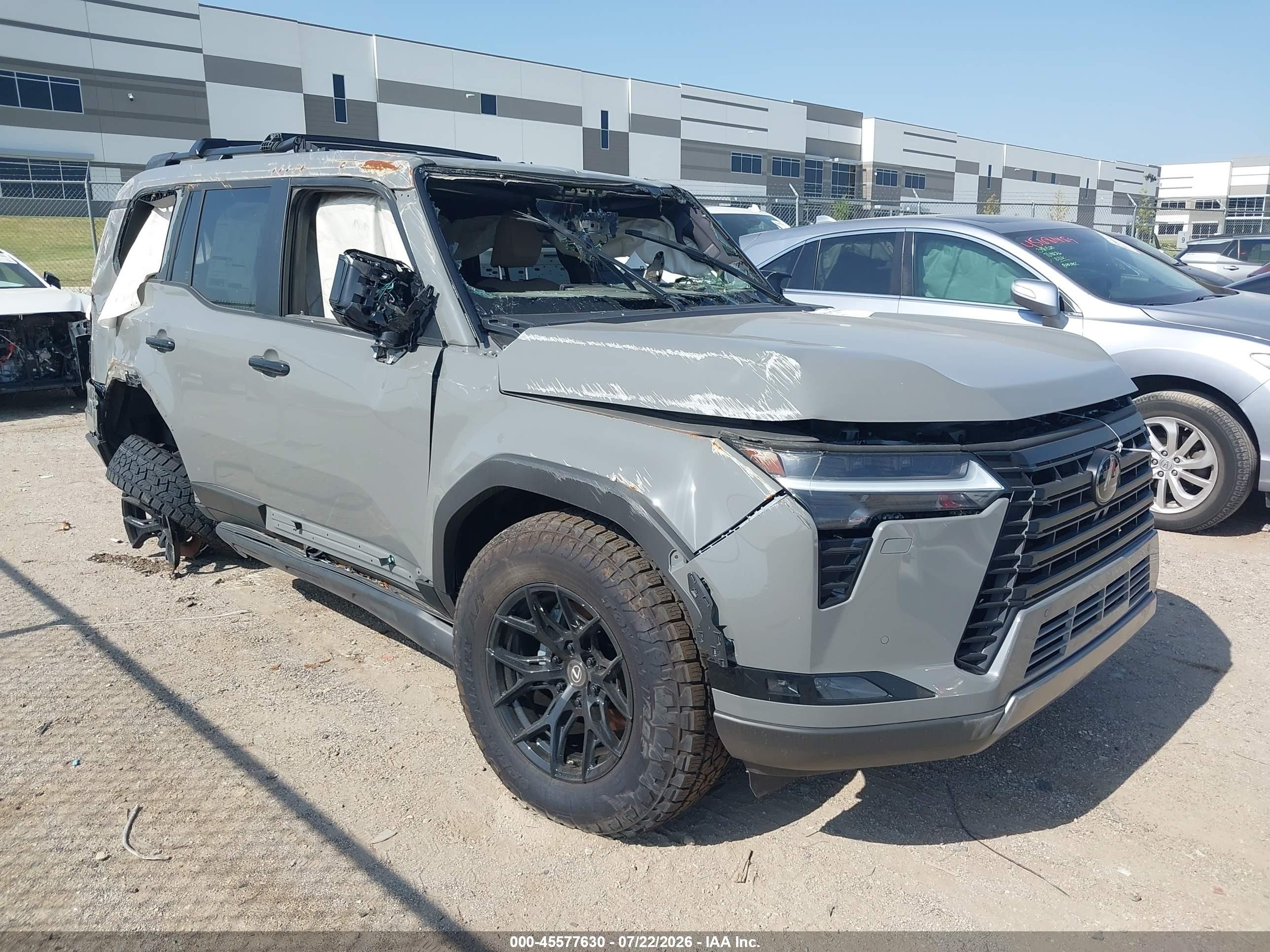 2024 Lexus GX 550 VIN JTJTBCDX2R5021140 — IAAI salvage auction photo