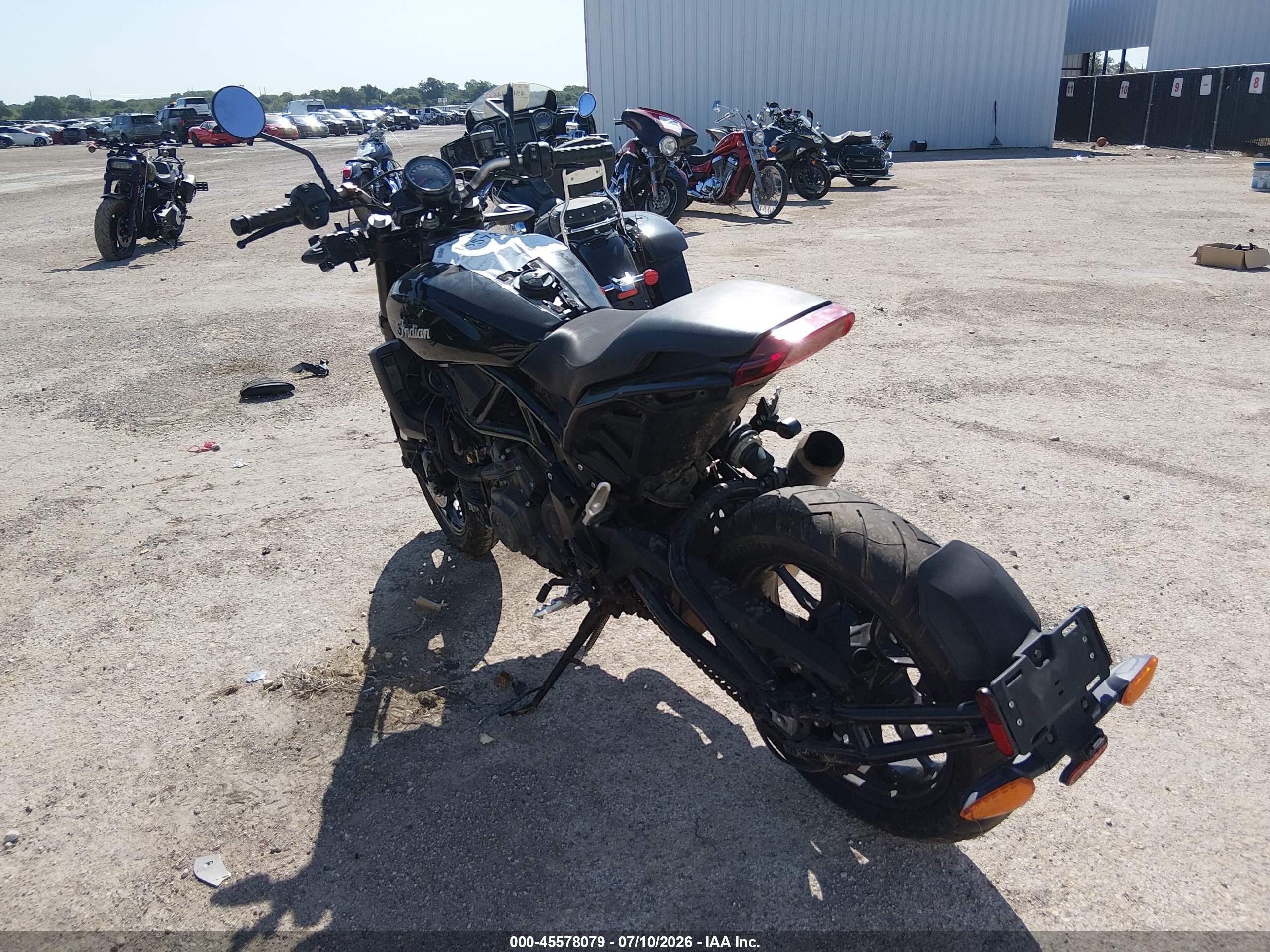 2019 Indian Motorcycle Co. Ftr VIN 56KRTA228K3153515 IAAI salvage auction — Front End, Original (Texas), sold $1,950 on 2026-09-09 (photo 3)