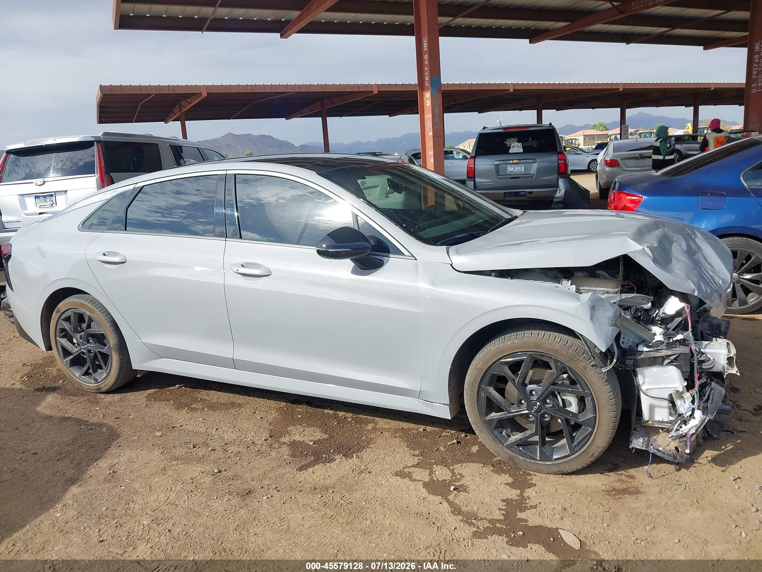 2026 Kia K5 VIN KNAG64J71T5412612 — IAAI salvage auction photo