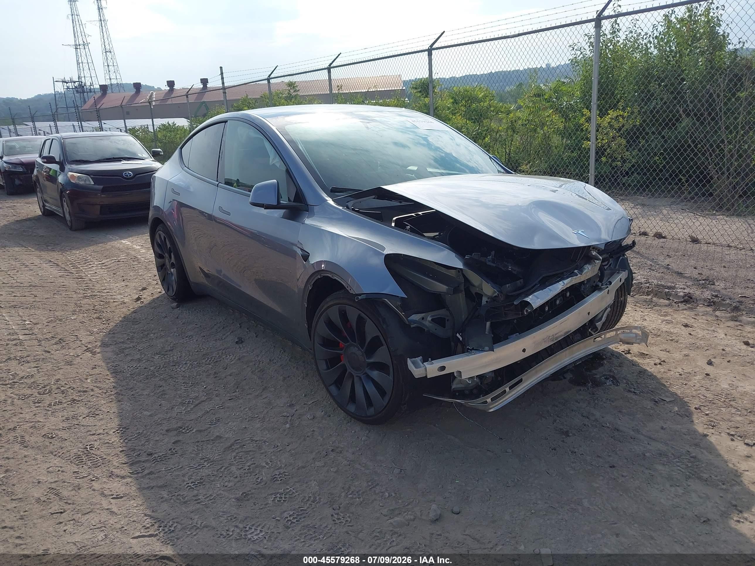 2024 Tesla Model Y VIN 7SAYGDEF6RA320277 IAAI salvage auction — Front End, Salvage (Idaho), sold $9,600 on 2026-09-12 (photo 1)