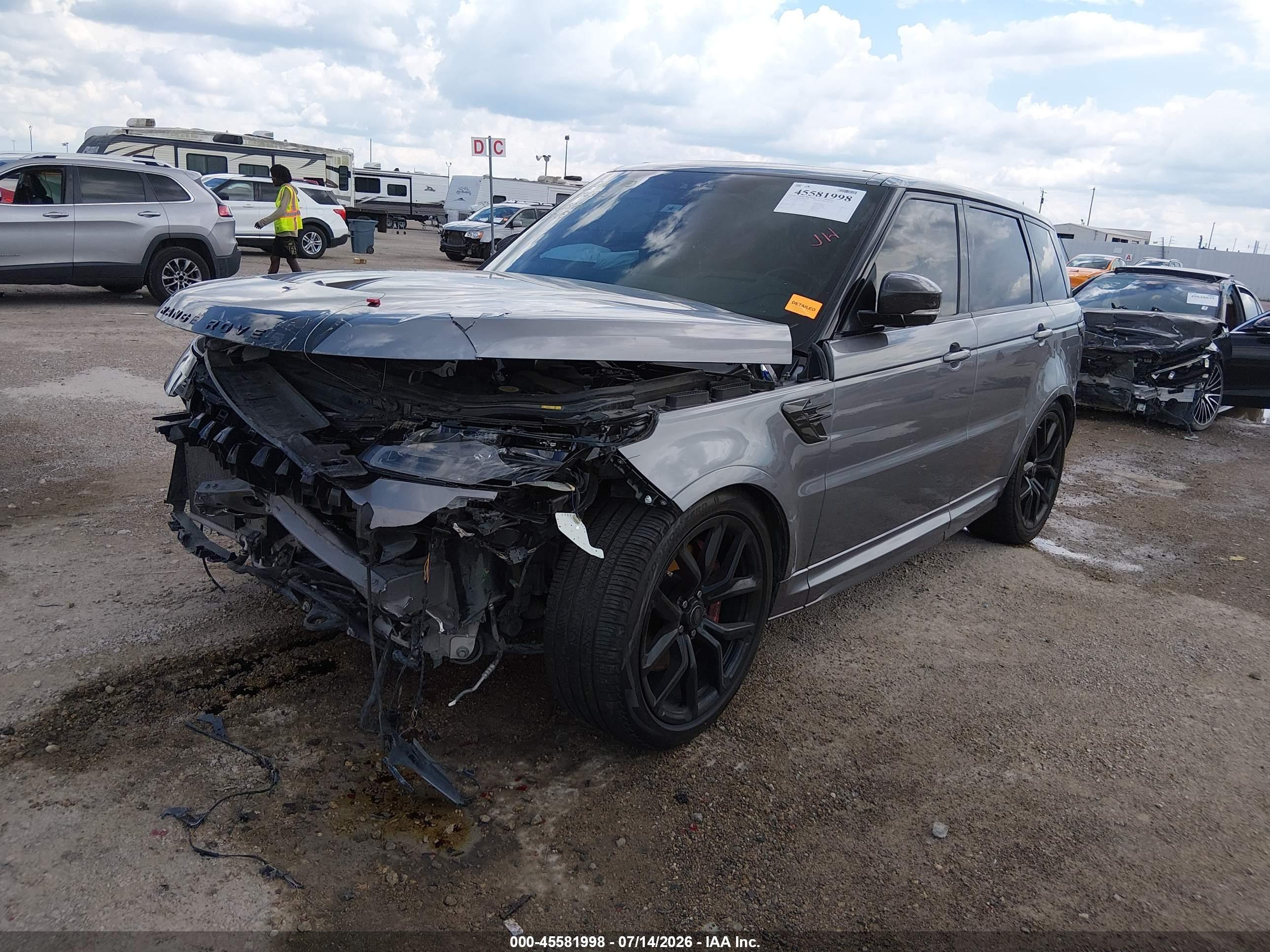 2022 Land Rover Range Rover Sport VIN SALWZ2RE2NA799025 IAAI salvage auction — Front End, Salvage (Texas), sold $18,100 on 2026-09-27 (photo 2)