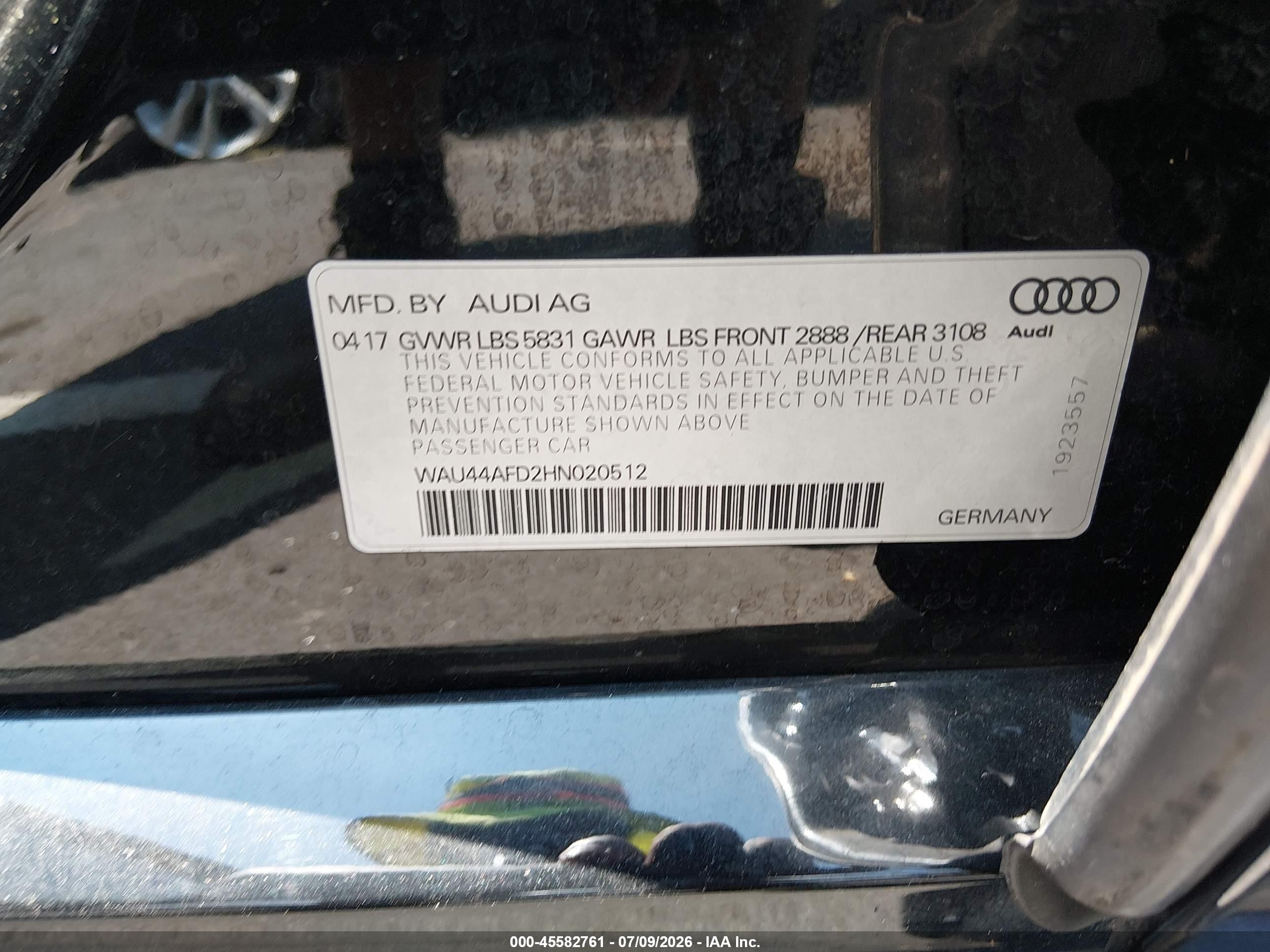 2017 Audi A8 VIN WAU44AFD2HN020512 IAAI salvage auction — Side, Salvage (North Carolina), sold $6,600 on 2026-10-05 (photo 9)