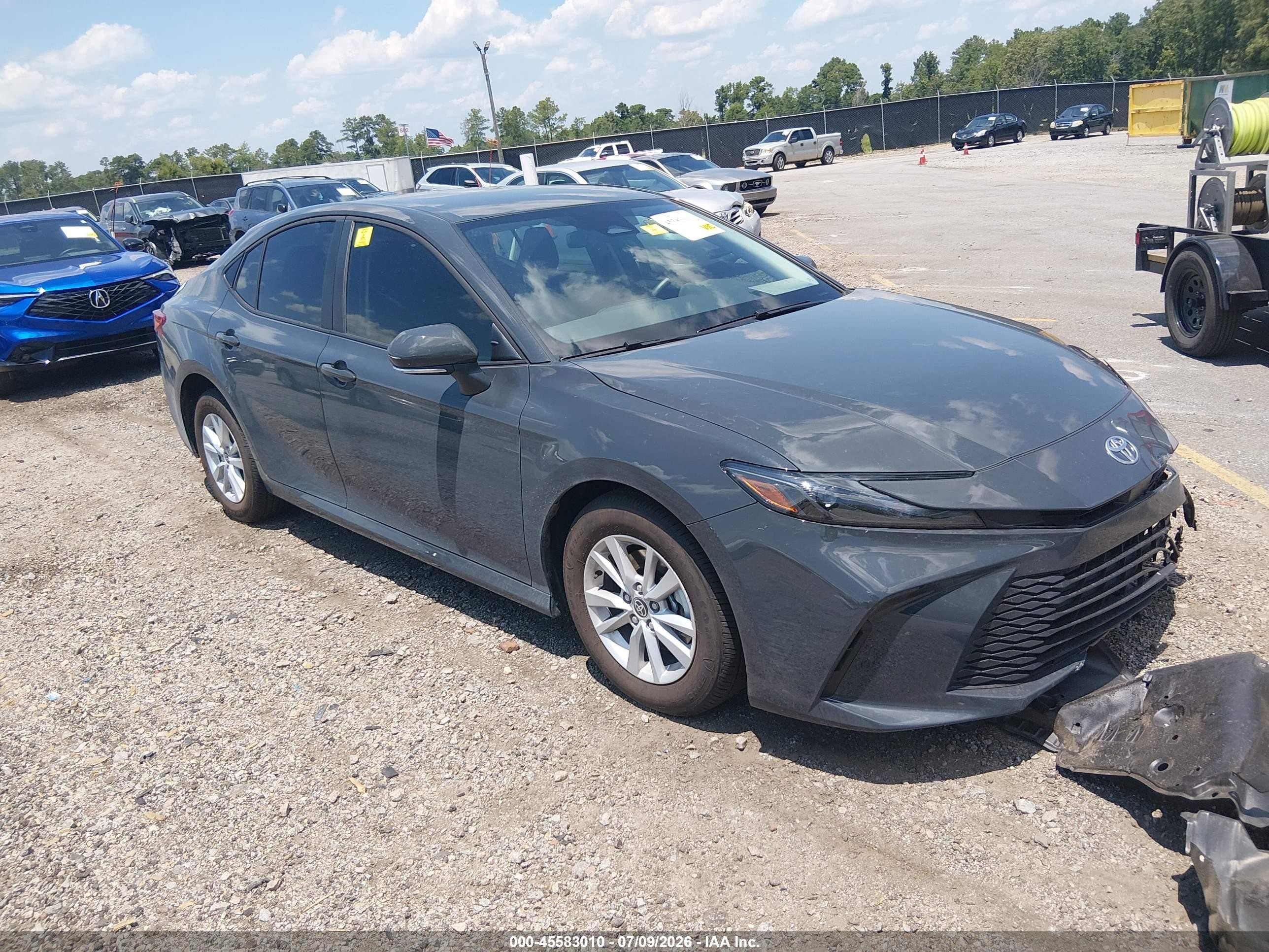 2026 Toyota Camry VIN 4T1DAACK2TU703979 — IAAI salvage auction photo