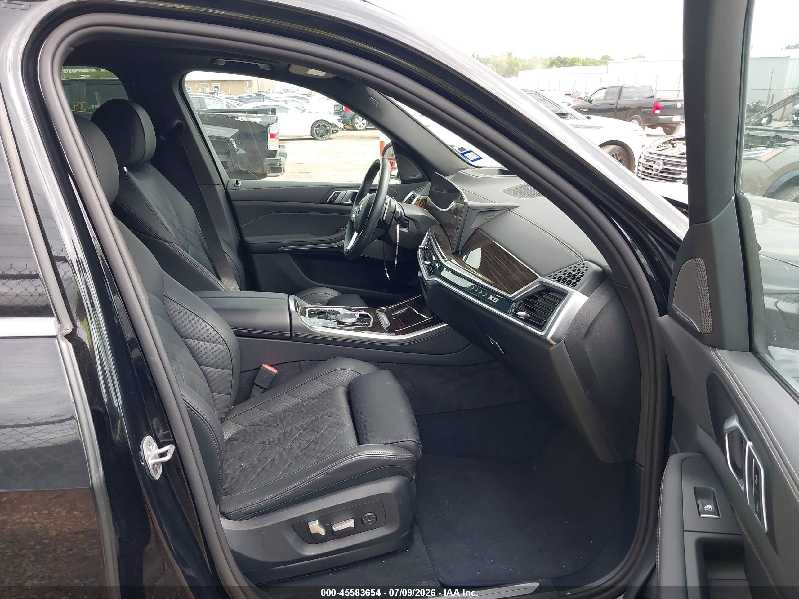2026 BMW X5 VIN 5UX13EU07T9052842 IAAI salvage auction — Front End, Enterprise Vehicles Clear Only (Texas), sold $30,750 on 2026-07-12 (photo 5)