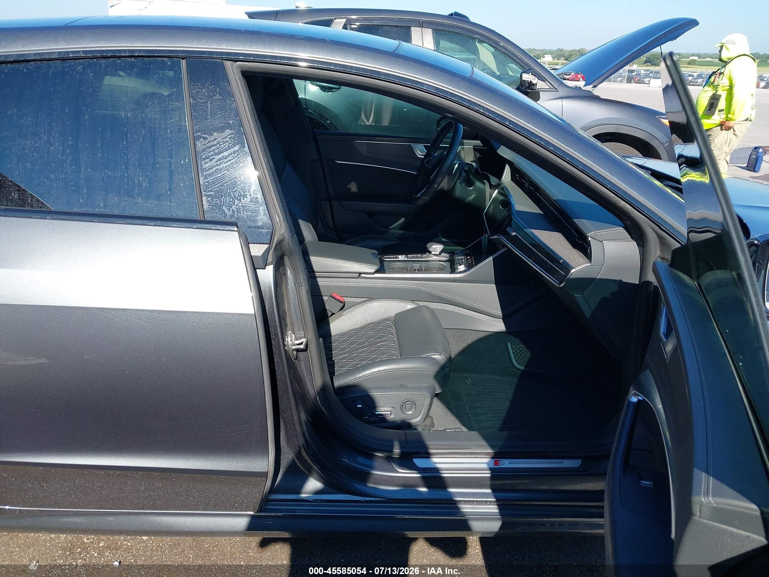 2021 Audi S7 VIN WAUSFBF21MN035034 IAAI salvage auction — Unknown, Certificate Of Title (Nebraska), sold $25,450 on 2026-08-13 (photo 5)