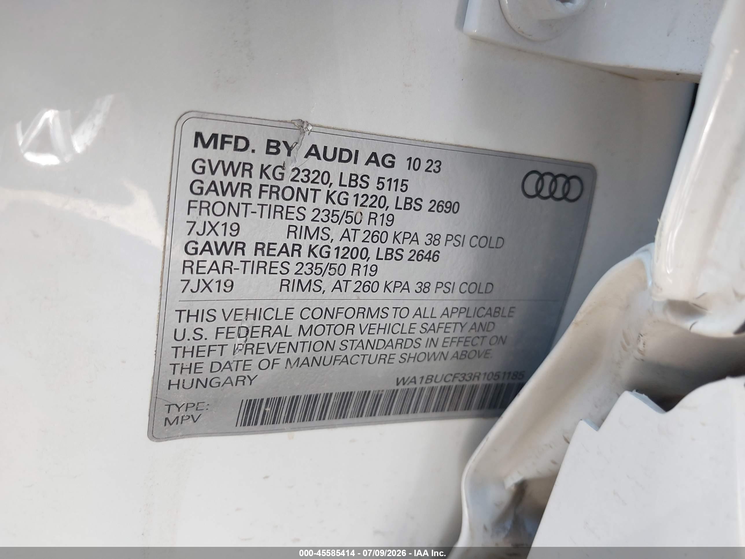 2024 Audi Q3 VIN WA1BUCF33R1051185 IAAI salvage auction — Side, Salvage (Texas), sold $13,300 on 2026-09-25 (photo 9)