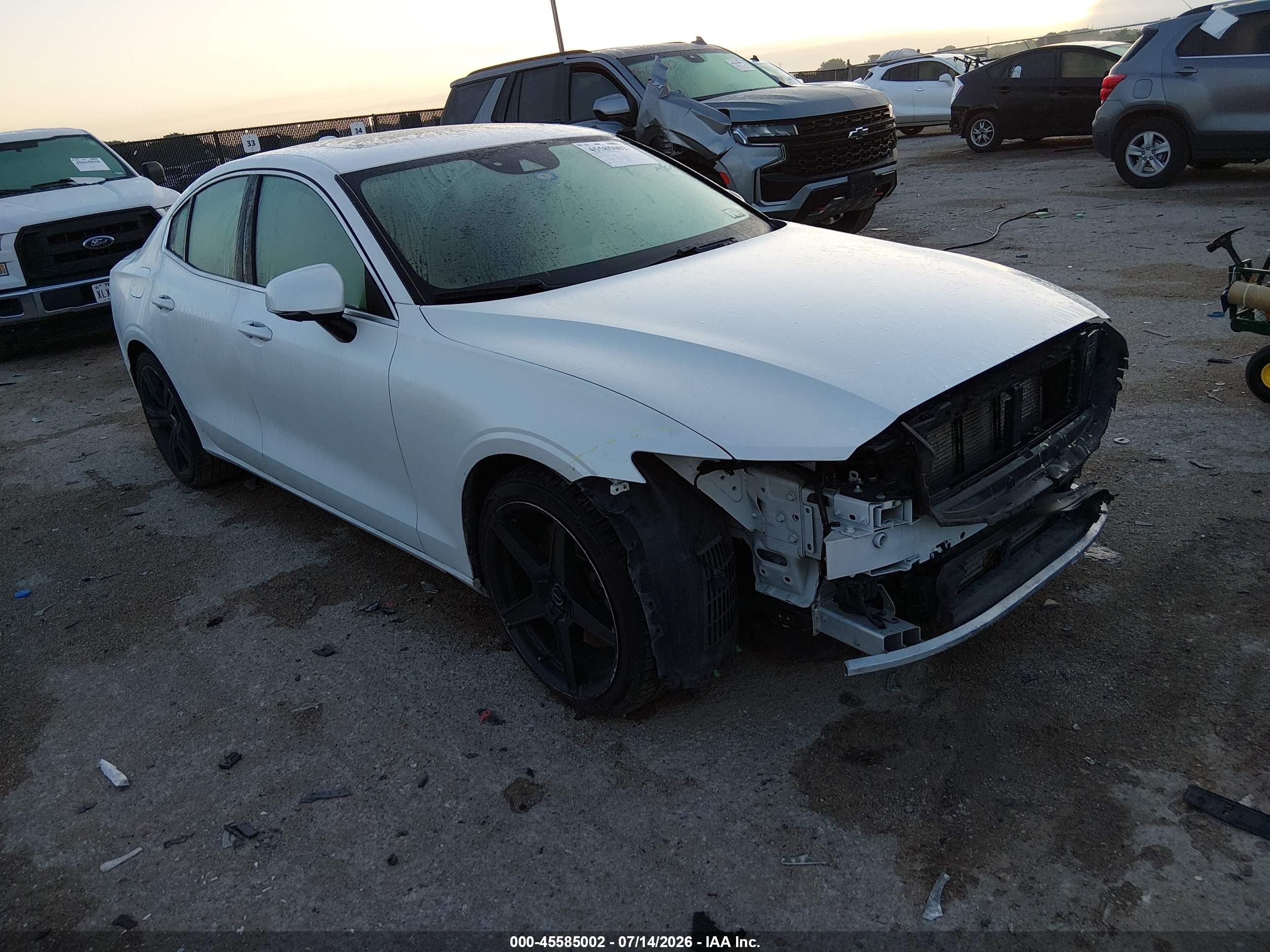 2020 Volvo S60 VIN 7JRA22TL1LG072709 — IAAI salvage auction photo