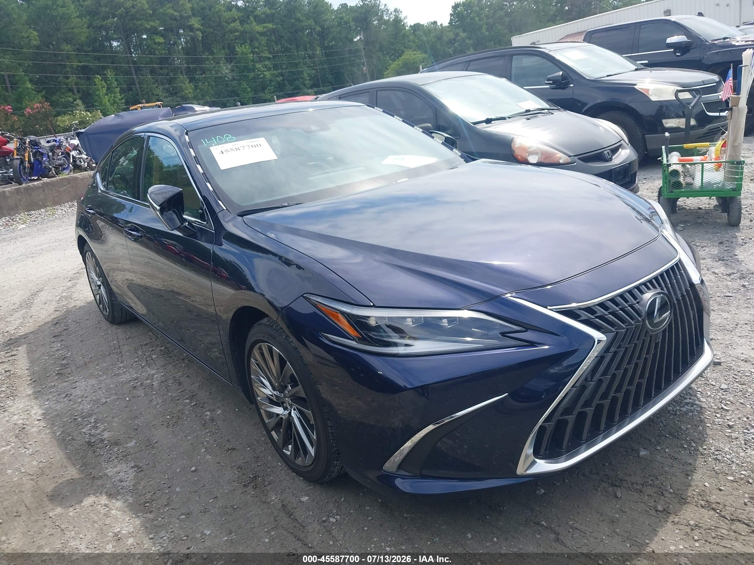 2025 Lexus ES 350 VIN 58AFZ1B18SU191078 — IAAI salvage auction photo