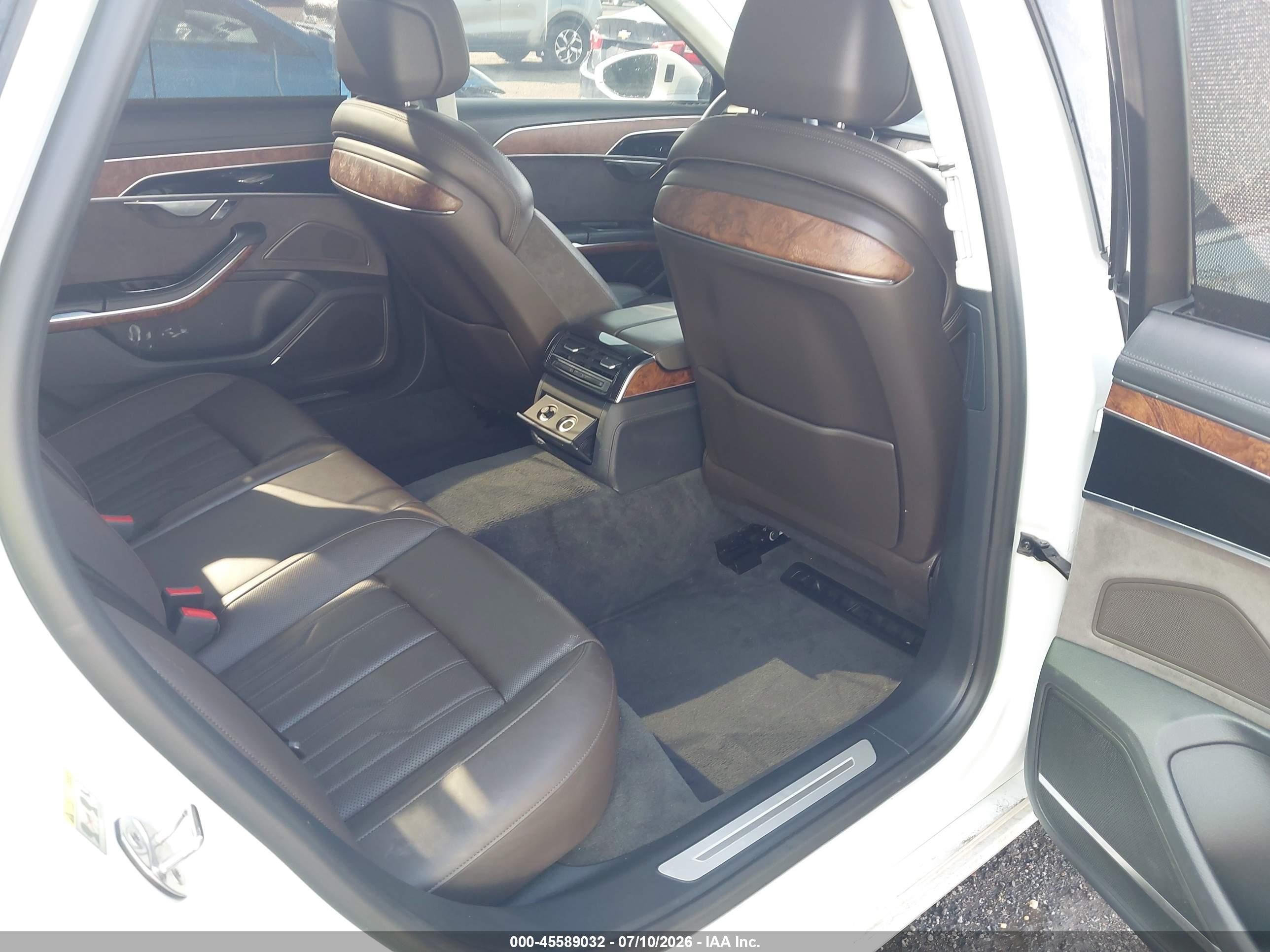 2019 Audi VIN WAU8DAF88KN014113 IAAI salvage auction — Unknown, Salvage - 75% Or Less (Maryland), sold $12,300 on 2026-10-01 (photo 8)