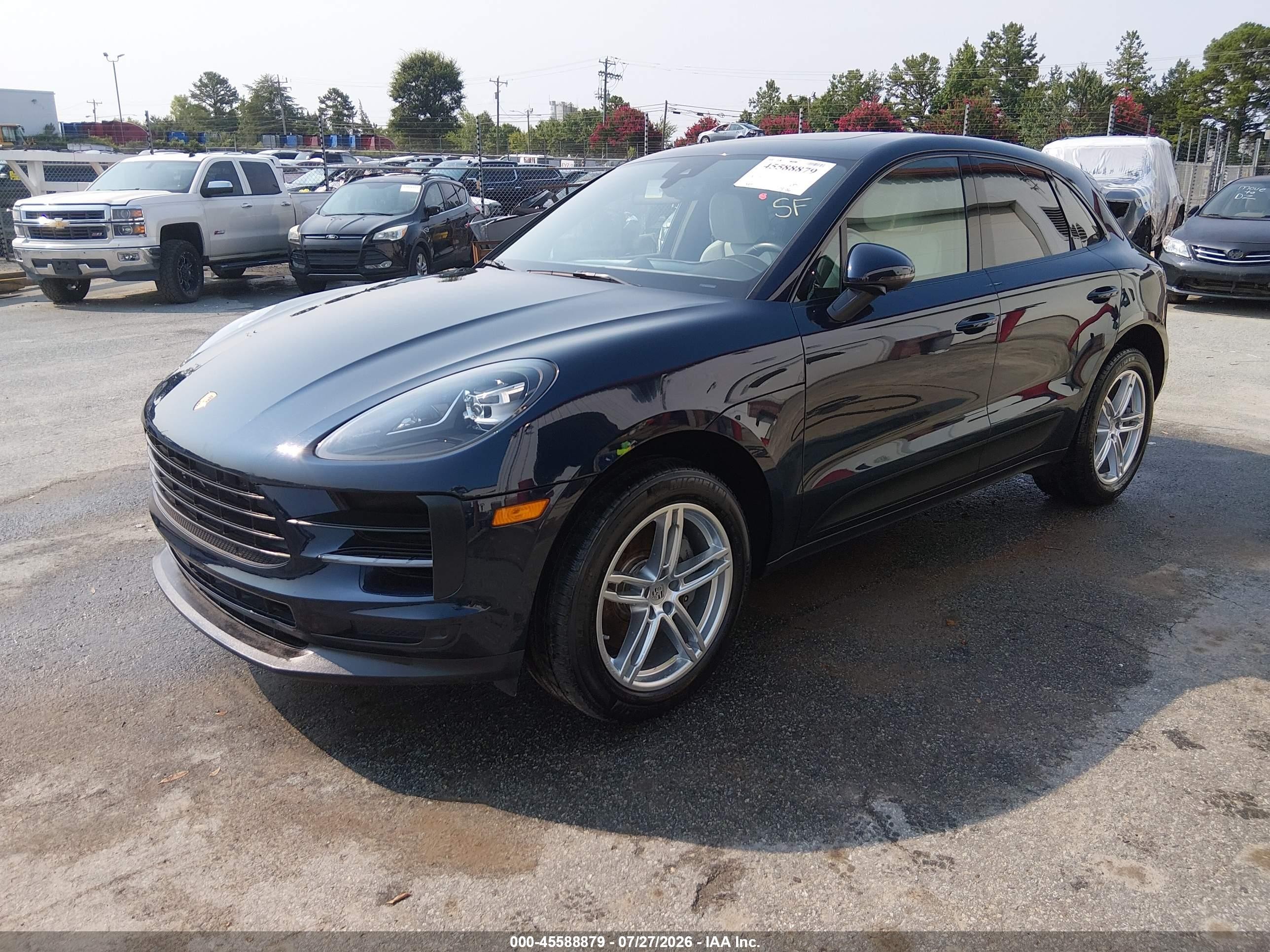 2019 Porsche Macan VIN WP1AB2A50KLB33393 IAAI salvage auction — Water/Flood, Junk Receipt (North Carolina), sold $9,850 on 2026-09-08 (photo 2)