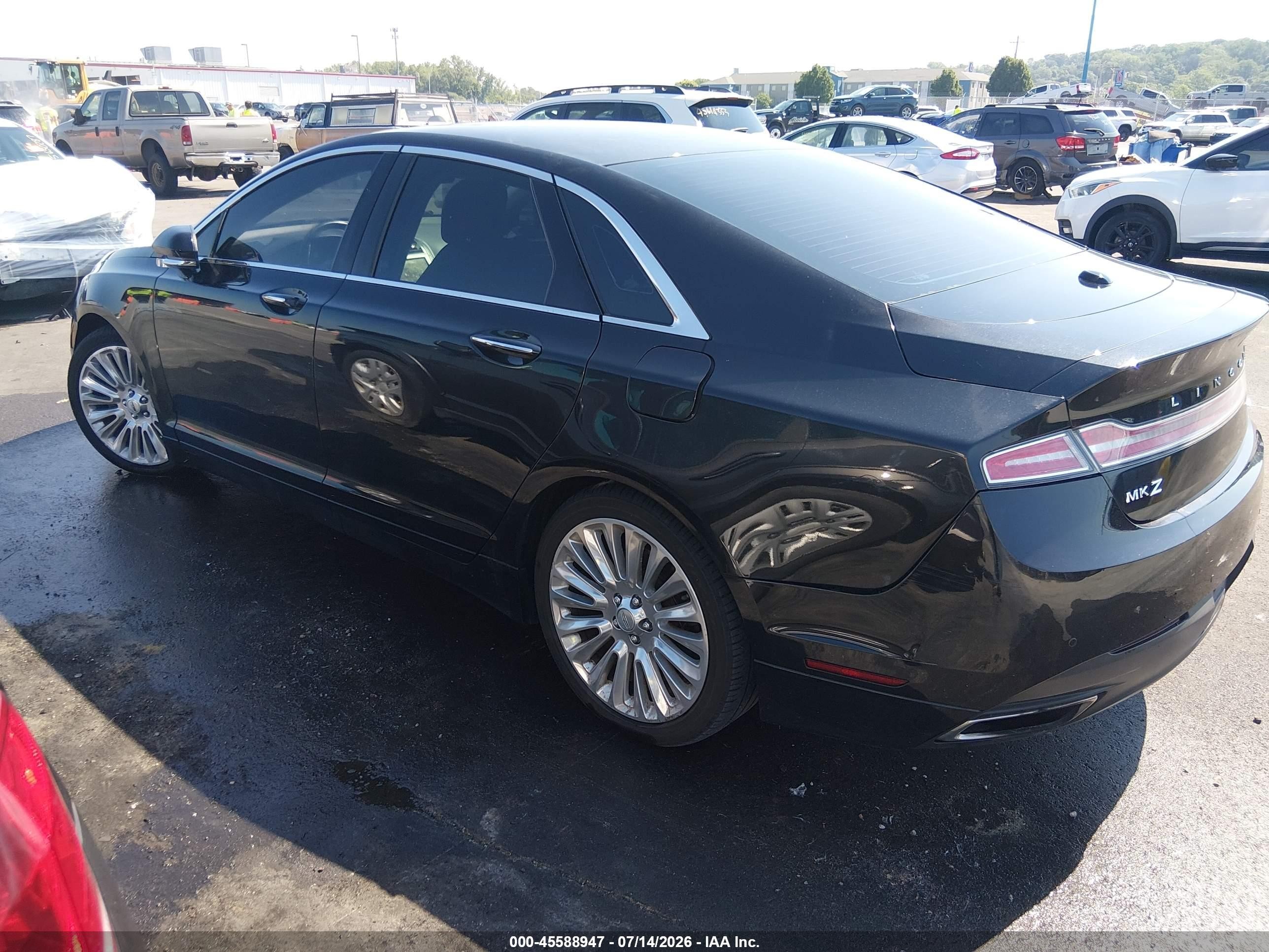 2014 Lincoln MKZ VIN 3LN6L2G93ER811604 IAAI salvage auction — Unknown, Wait Title, sold $500 on 2026-09-20 (photo 3)
