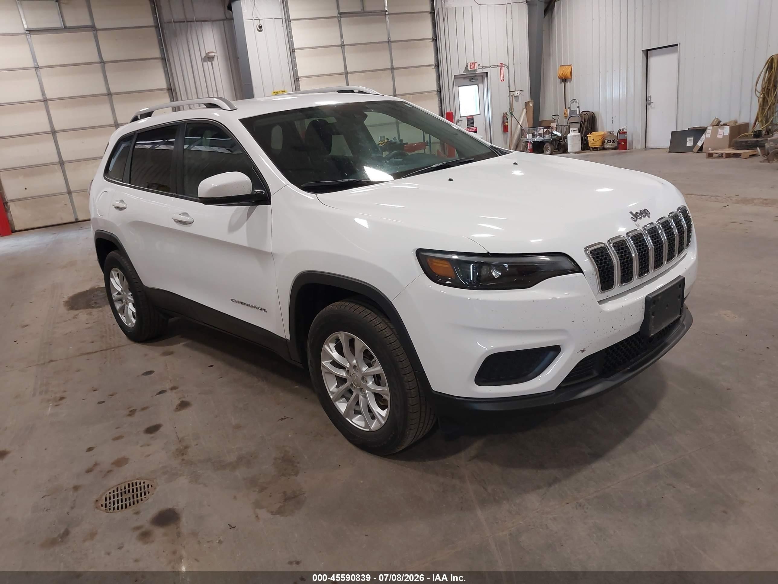 2021 Jeep Cherokee VIN 1C4PJMCB5MD242748 — IAAI salvage auction photo