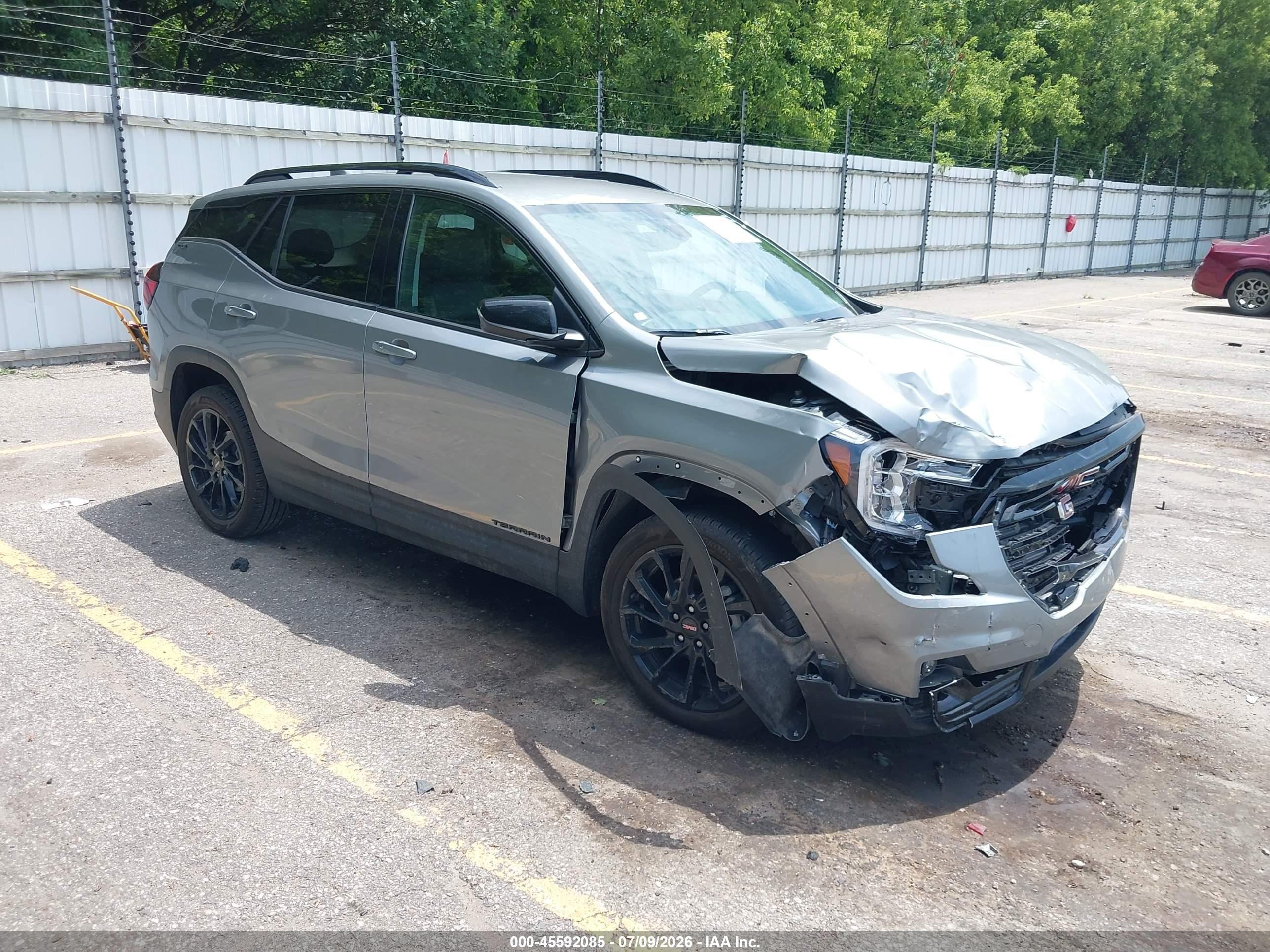 2024 GMC Terrain VIN 3GKALVEG1RL257431 — IAAI salvage auction photo