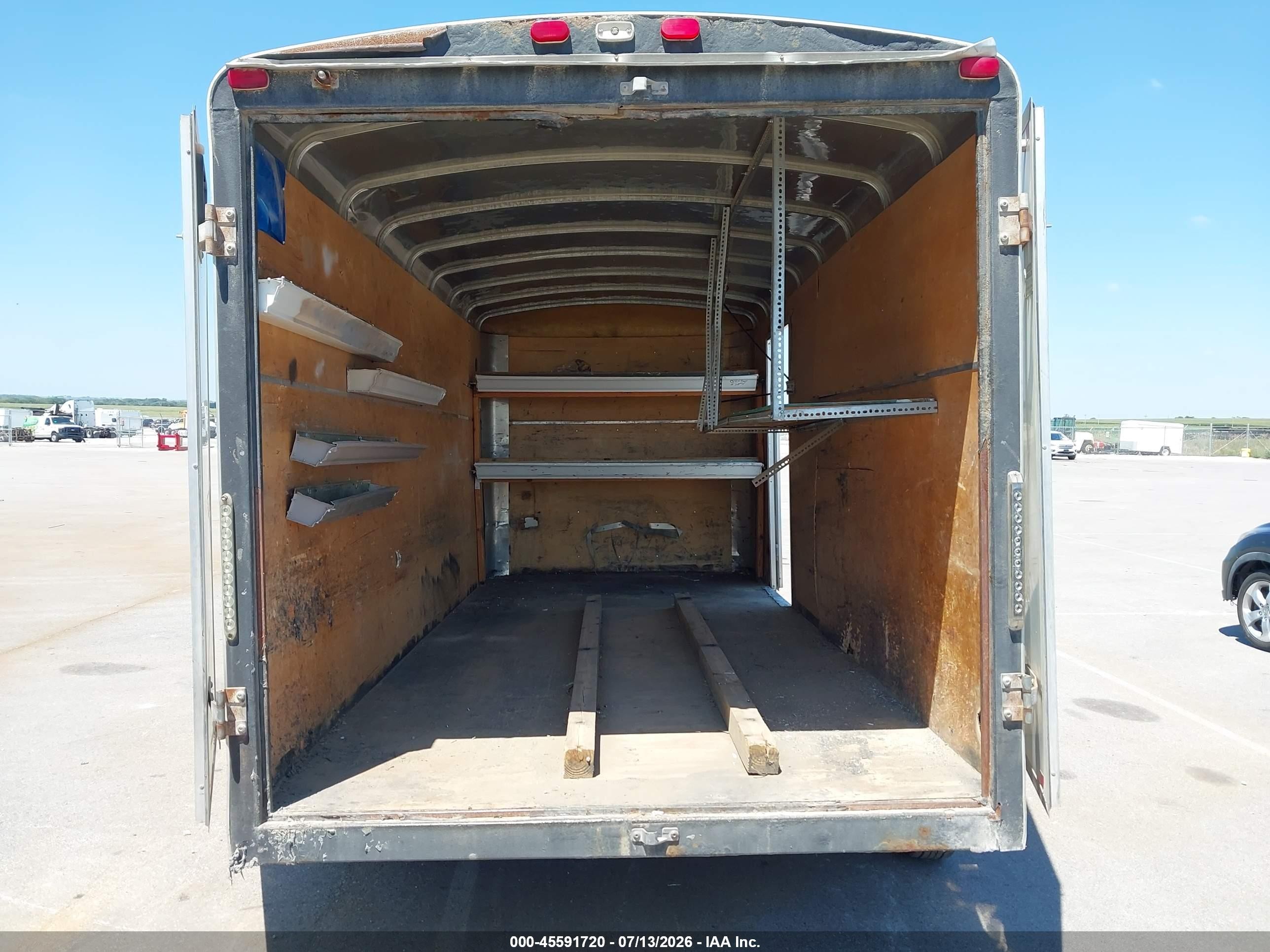 2012 Other Other VIN 533TC1627CC209741 IAAI salvage auction — Side, Salvage (Nebraska), sold $200 on 2026-09-03 (photo 5)