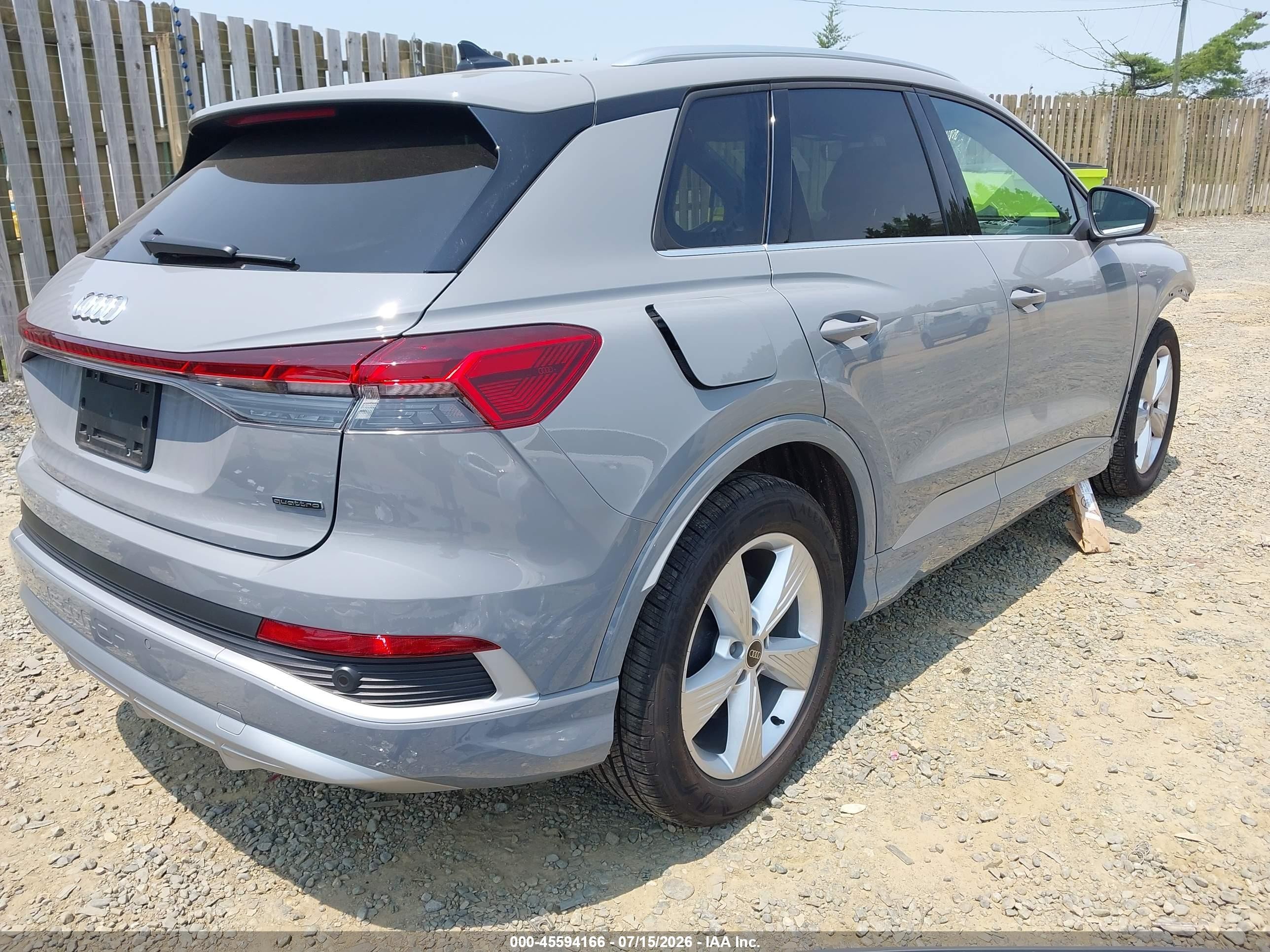 2025 Audi Q4 e-tron VIN WA1KUBFZ1SP041675 IAAI salvage auction — Front End, Salvage (Virginia), sold $16,400 on 2026-09-10 (photo 4)