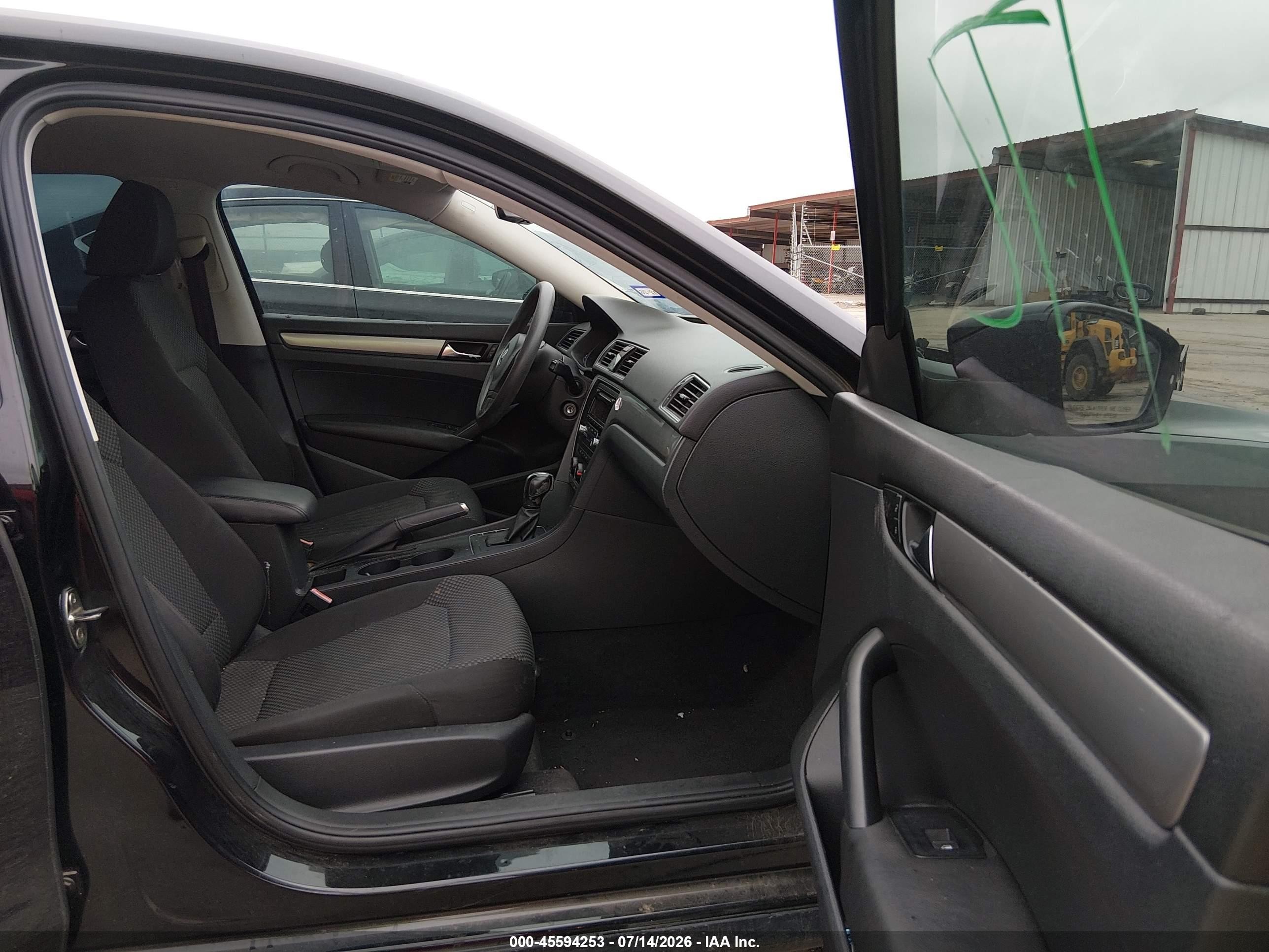 2013 Volkswagen Passat VIN 1VWAP7A30DC037939 IAAI salvage auction — Unknown, Original (Texas), sold $1,250 on 2026-09-14 (photo 5)