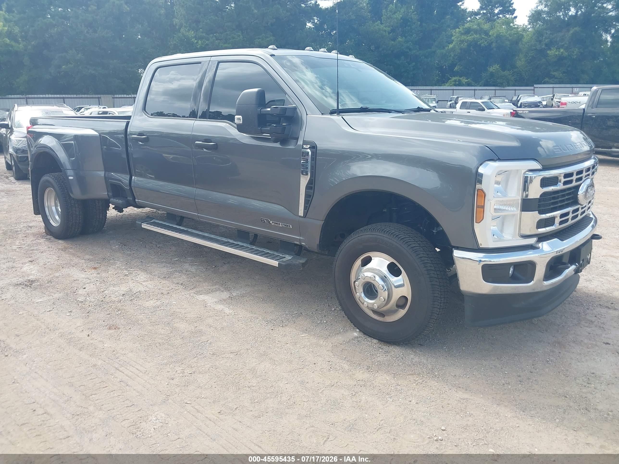 2026 Ford F-350 VIN 1FT8W3DT6TEC09211 — IAAI salvage auction photo
