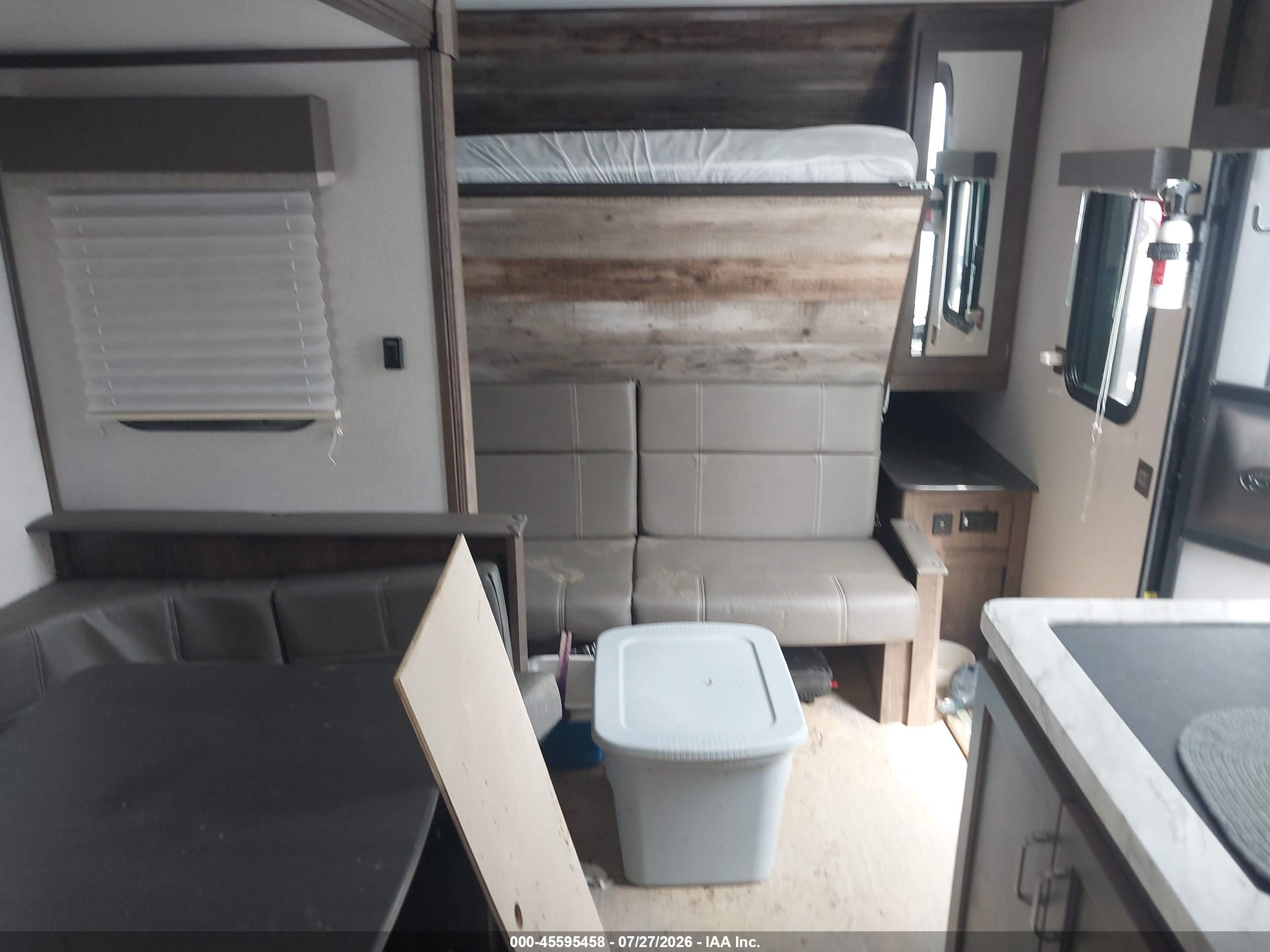 2021 Keystone Rv Other VIN 4YDT19929MK411181 IAAI salvage auction — Water/Flood, Salvage (Kentucky), sold $1,950 on 2026-09-16 (photo 8)