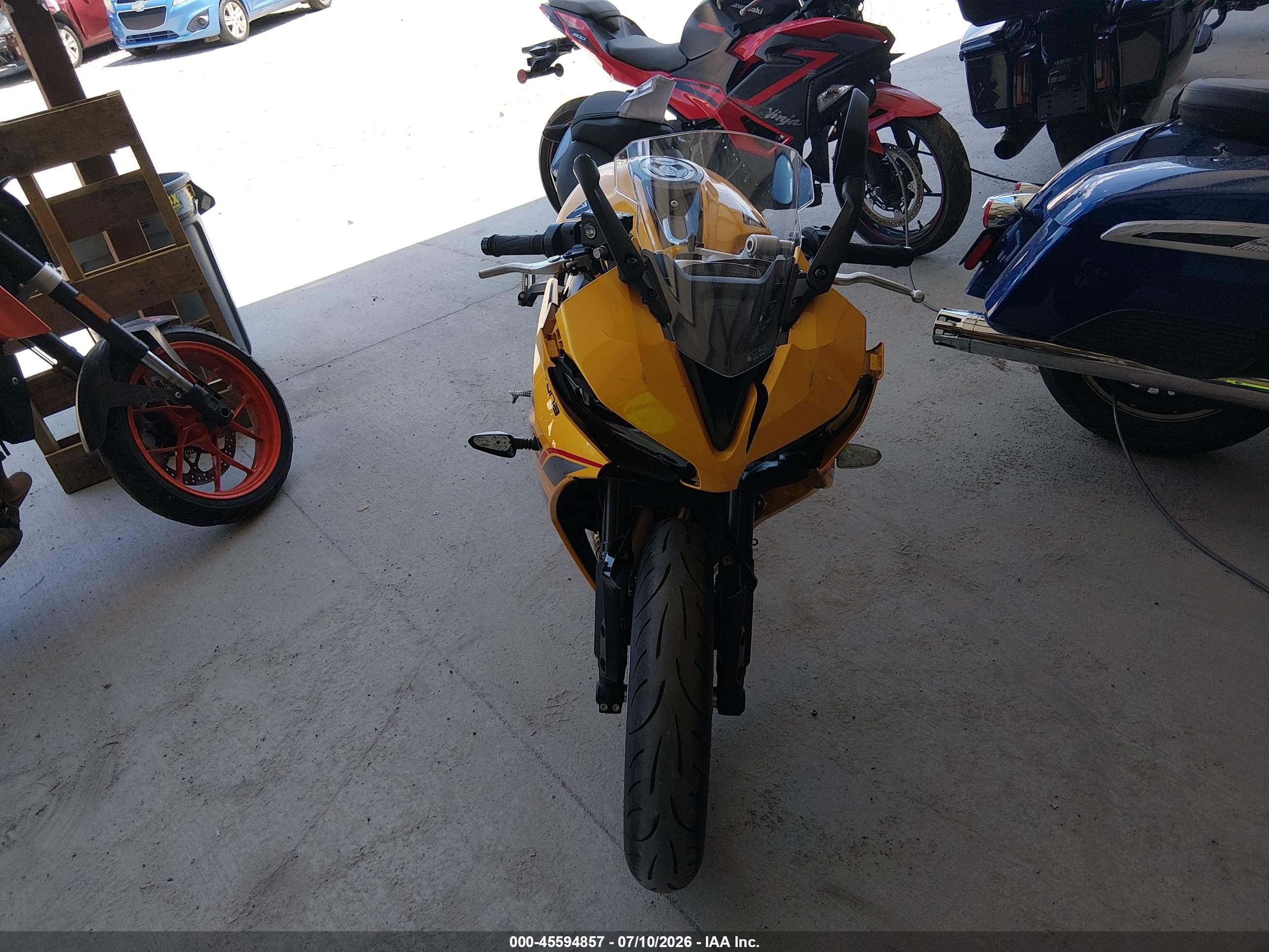 2026 Triumph Motorcycle Daytona VIN SMTL23UF6TTCP0302 IAAI salvage auction — Front End, Salvage (Georgia), sold $3,850 on 2026-09-13 (photo 5)
