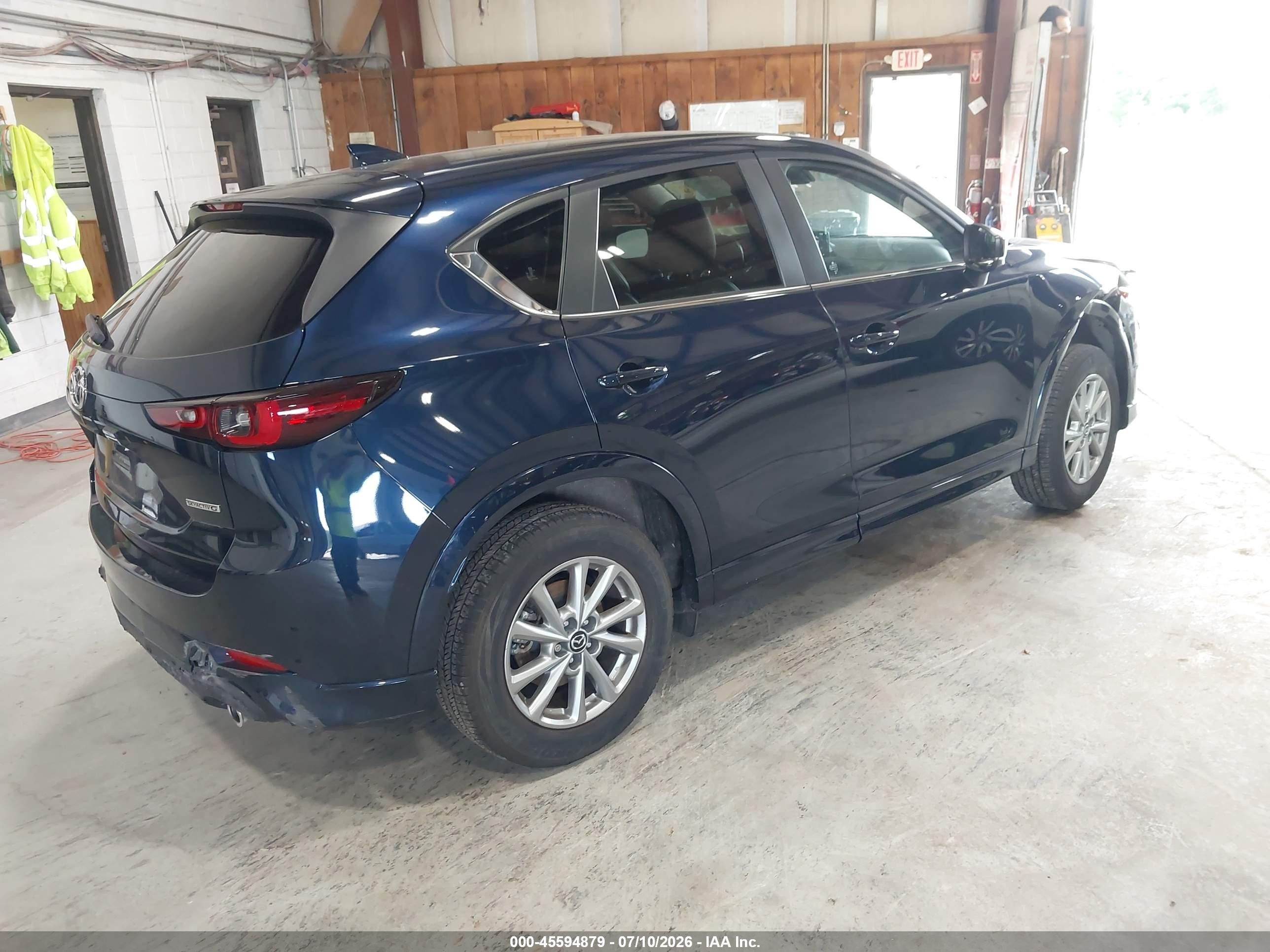 2025 Mazda Cx-5 VIN JM3KFBBL3S0542178 IAAI salvage auction — Front & Rear, Mv-907A (New York), sold $4,600 on 2026-09-09 (photo 4)