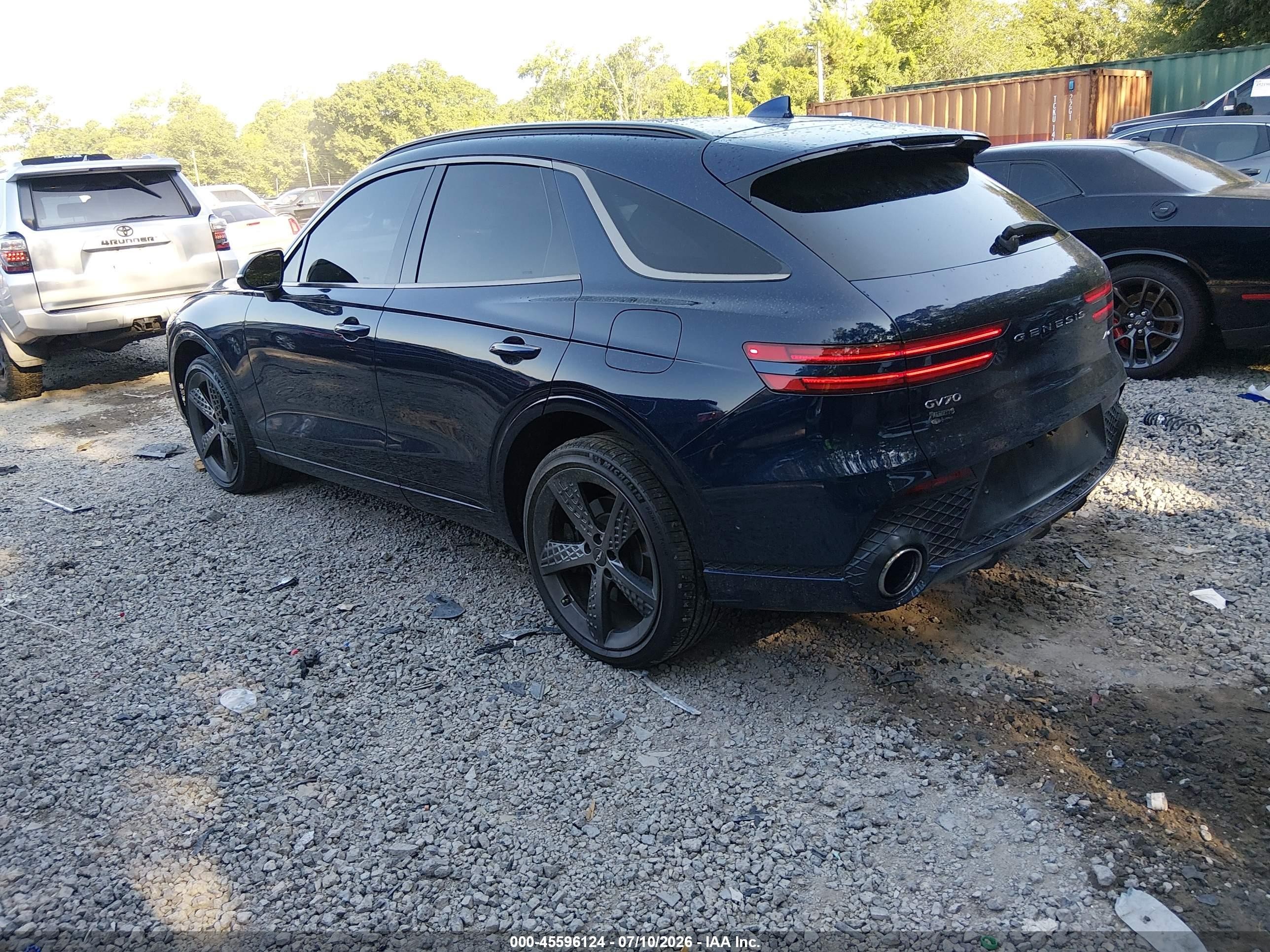 2023 Genesis Gv70 VIN KMUMCDTC4PU098553 IAAI salvage auction — Side, Clear (South Carolina), sold $16,300 on 2026-10-10 (photo 3)