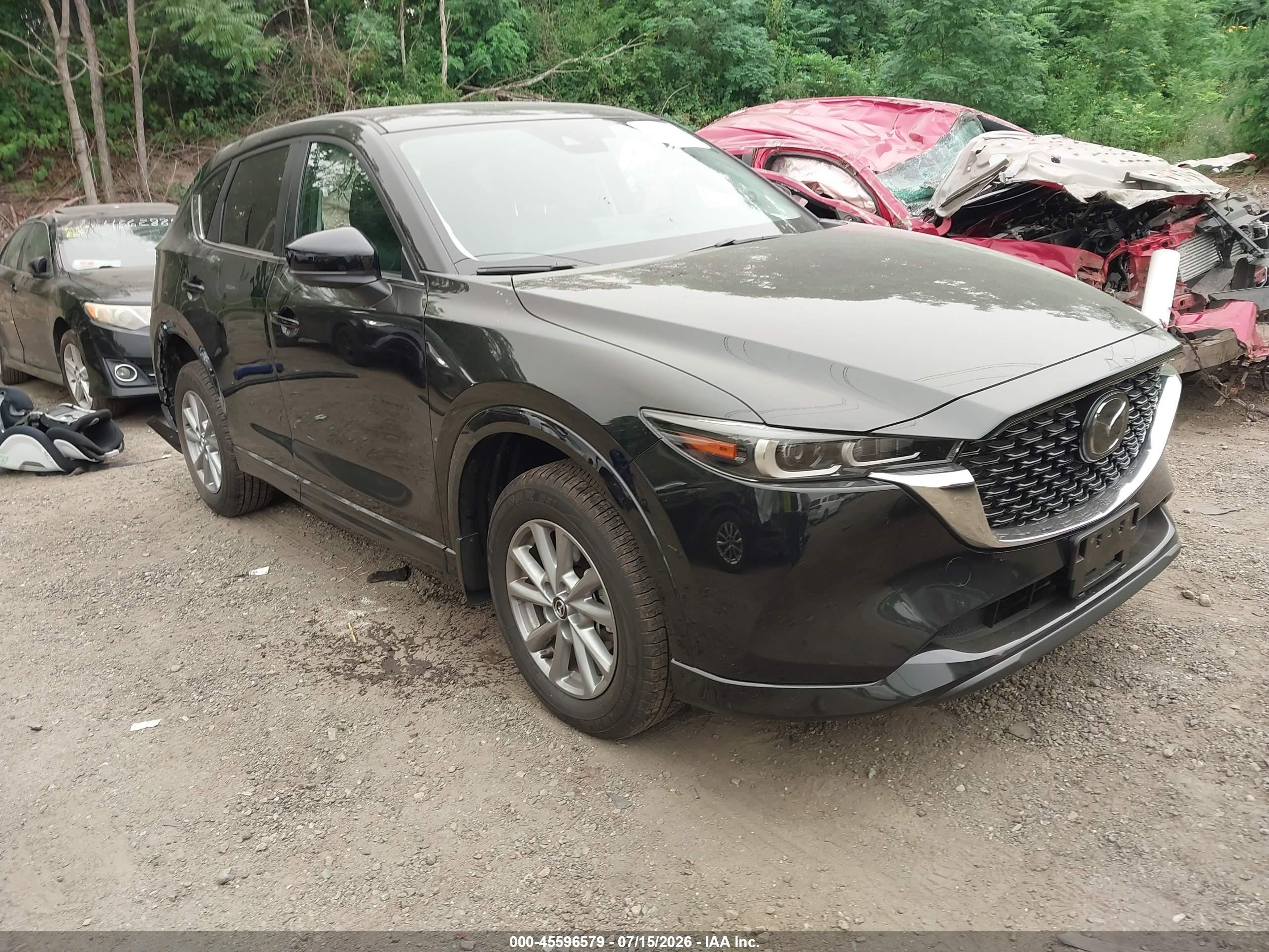 2025 Mazda CX-5 VIN JM3KFBCM0S0794493 — IAAI salvage auction photo