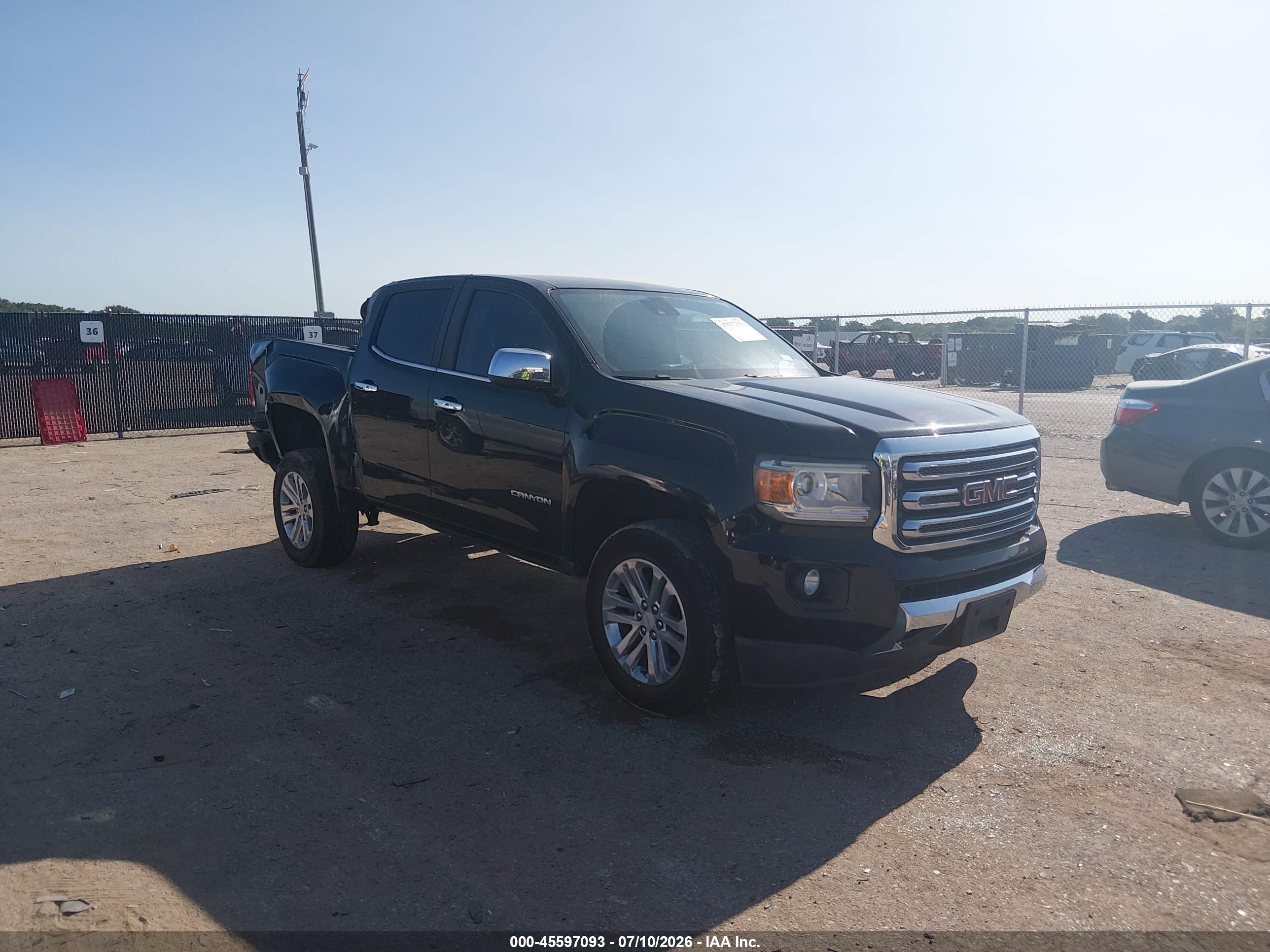 2017 GMC Canyon VIN 1GTG5DENXH1149551 — IAAI salvage auction photo