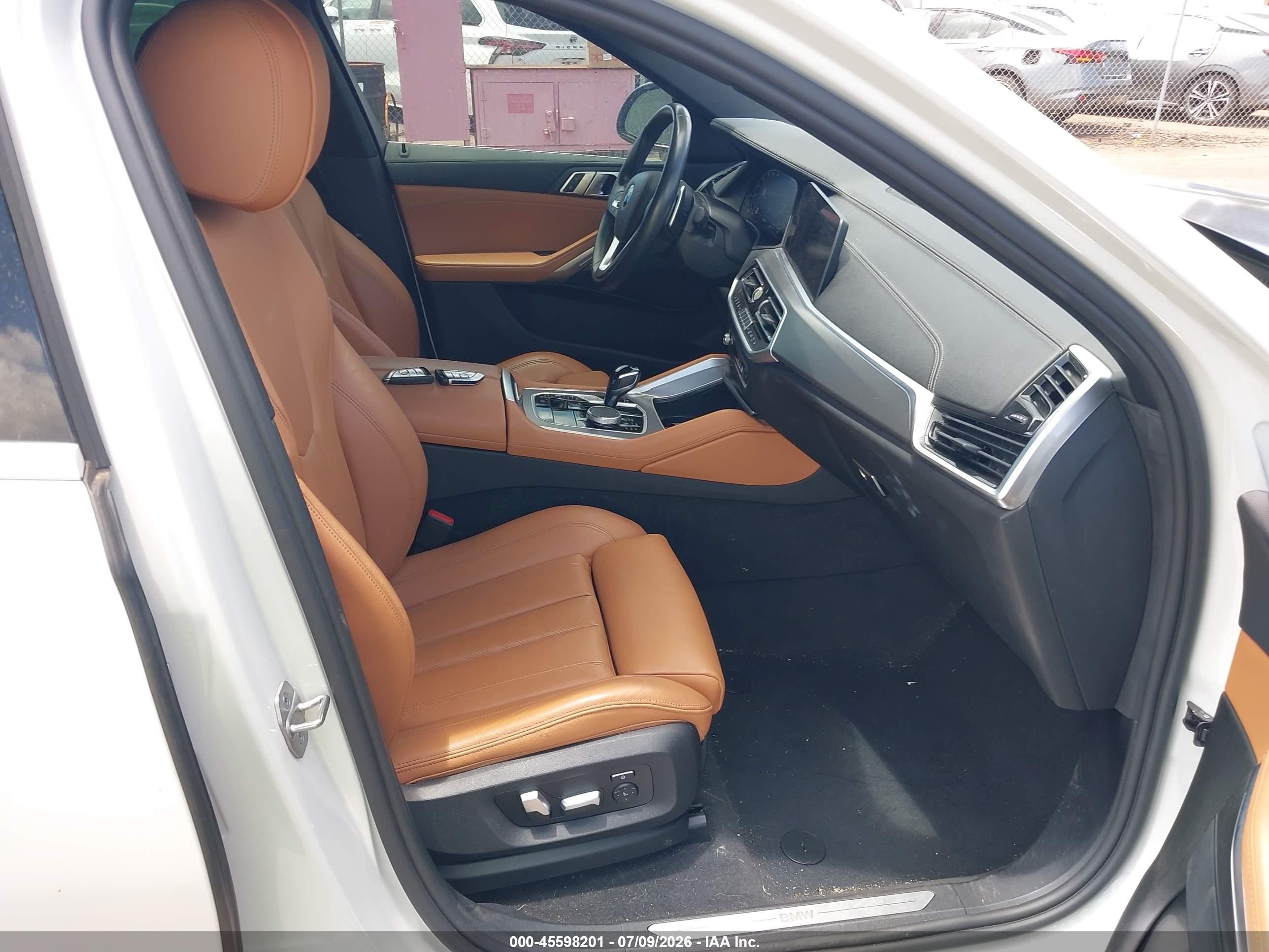 2022 BMW X6 VIN 5UXCY6C05N9J51972 IAAI salvage auction — Front End, Salvage (Hawaii), sold $22,500 on 2026-08-18 (photo 5)