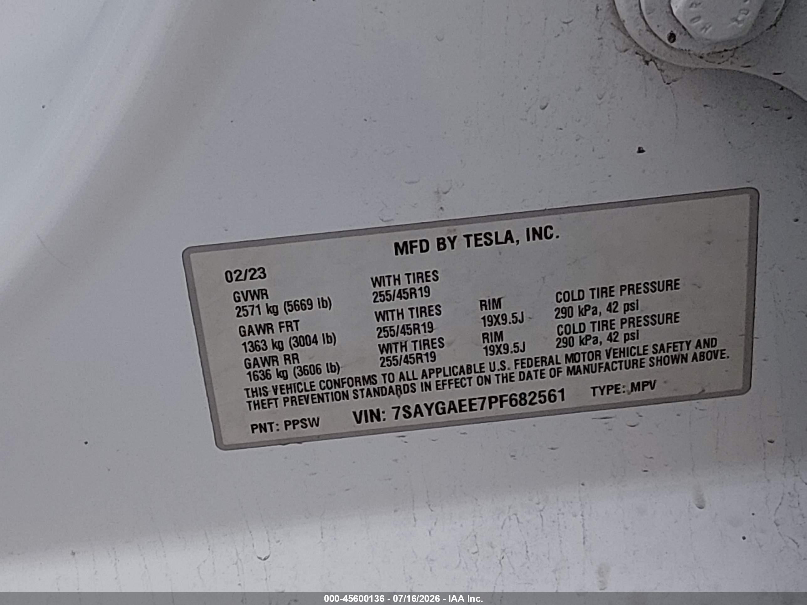 2023 Tesla Model y VIN 7SAYGAEE7PF682561 IAAI salvage auction — Rear End, Salvage (Texas), sold $13,100 on 2026-09-29 (photo 9)